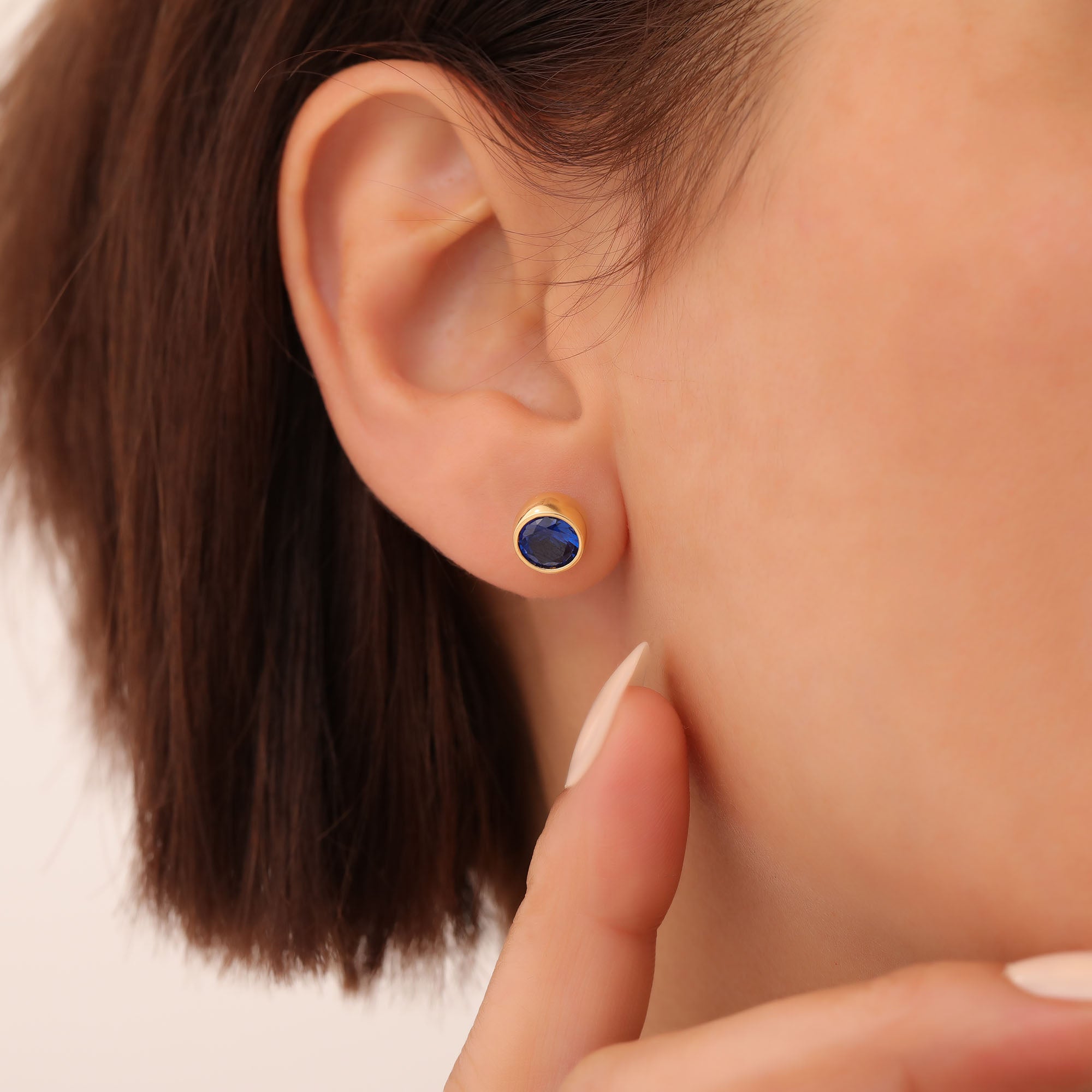 Round Sapphire Bezel Stud Earrings in 14K Solid Gold | September Birthstone Queen Jewelry Earrings