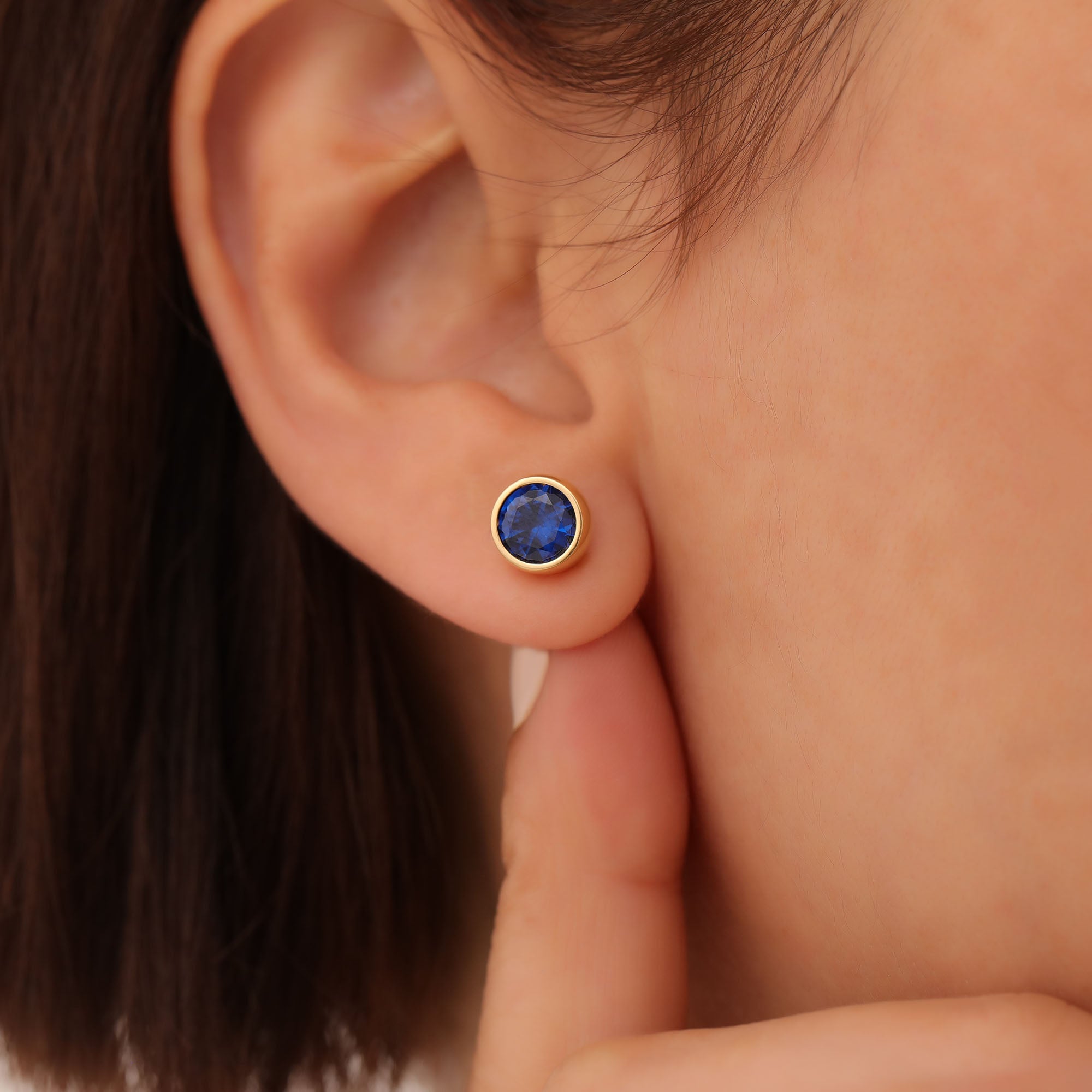Round Sapphire Bezel Stud Earrings in 14K Solid Gold | September Birthstone Queen Jewelry Earrings