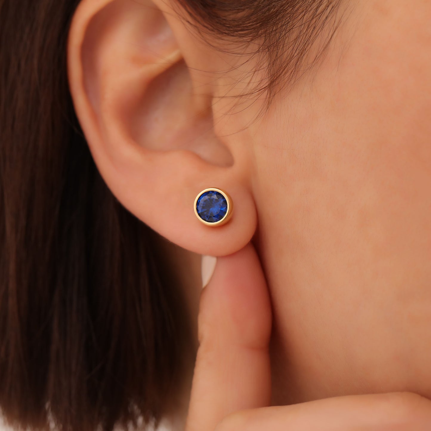 Round Sapphire Bezel Stud Earrings in 14K Solid Gold | September Birthstone Queen Jewelry Earrings