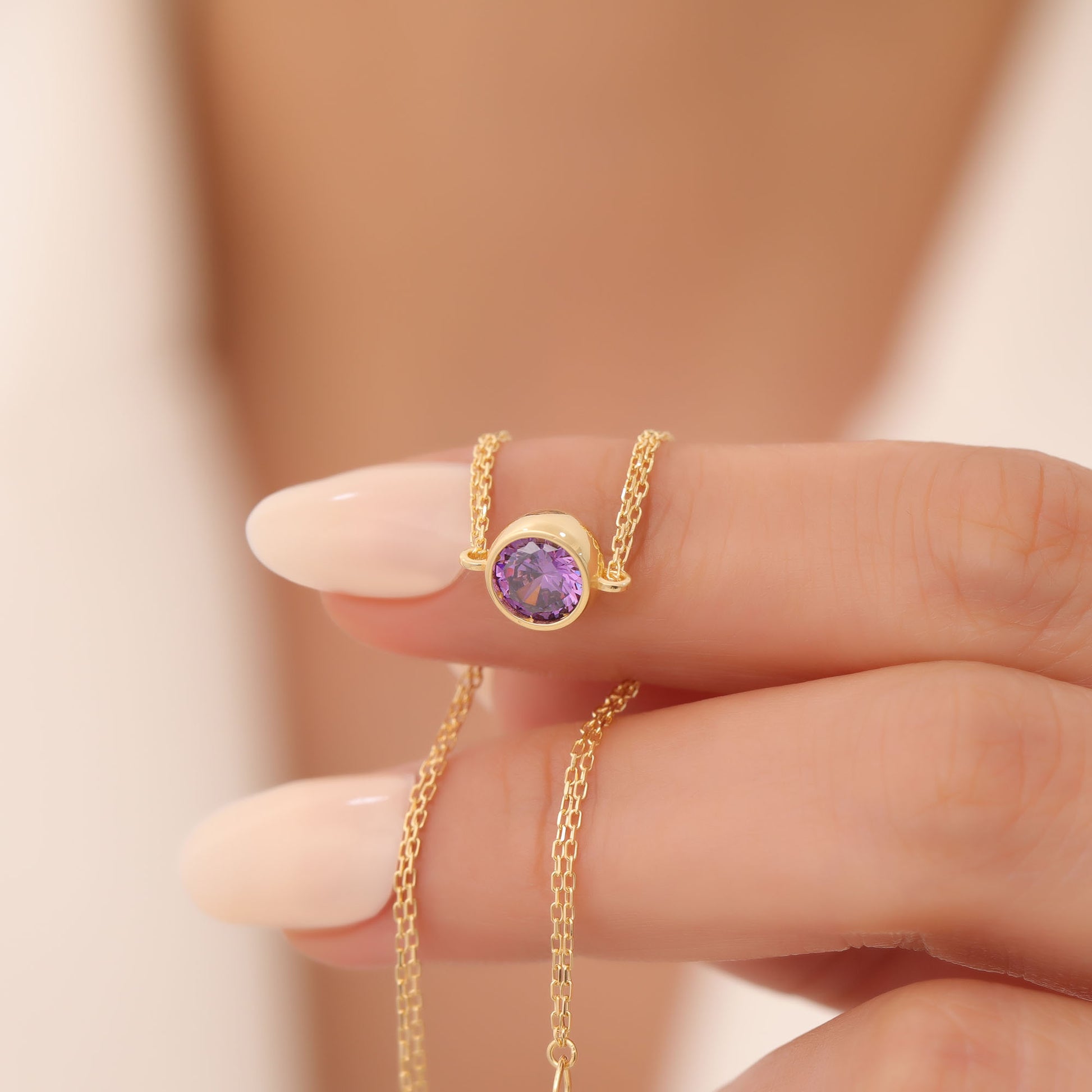 Round Amethyst Bezel Bracelet in 14K Solid Gold | February Birthstone Queen Jewelry Bracelet