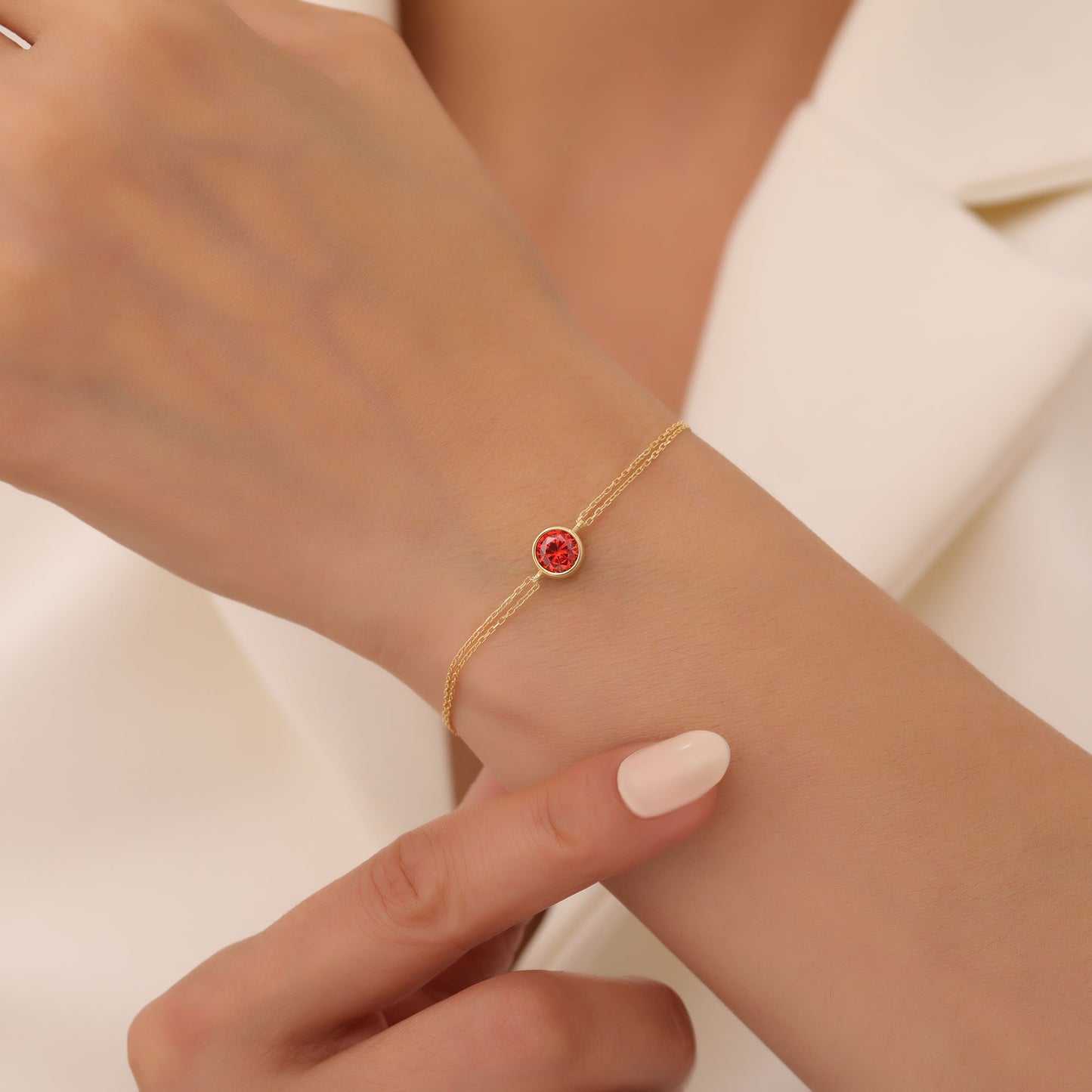 Round Garnet Bezel Bracelet in 14K Solid Gold | January Birthstone Queen Jewelry Bracelet