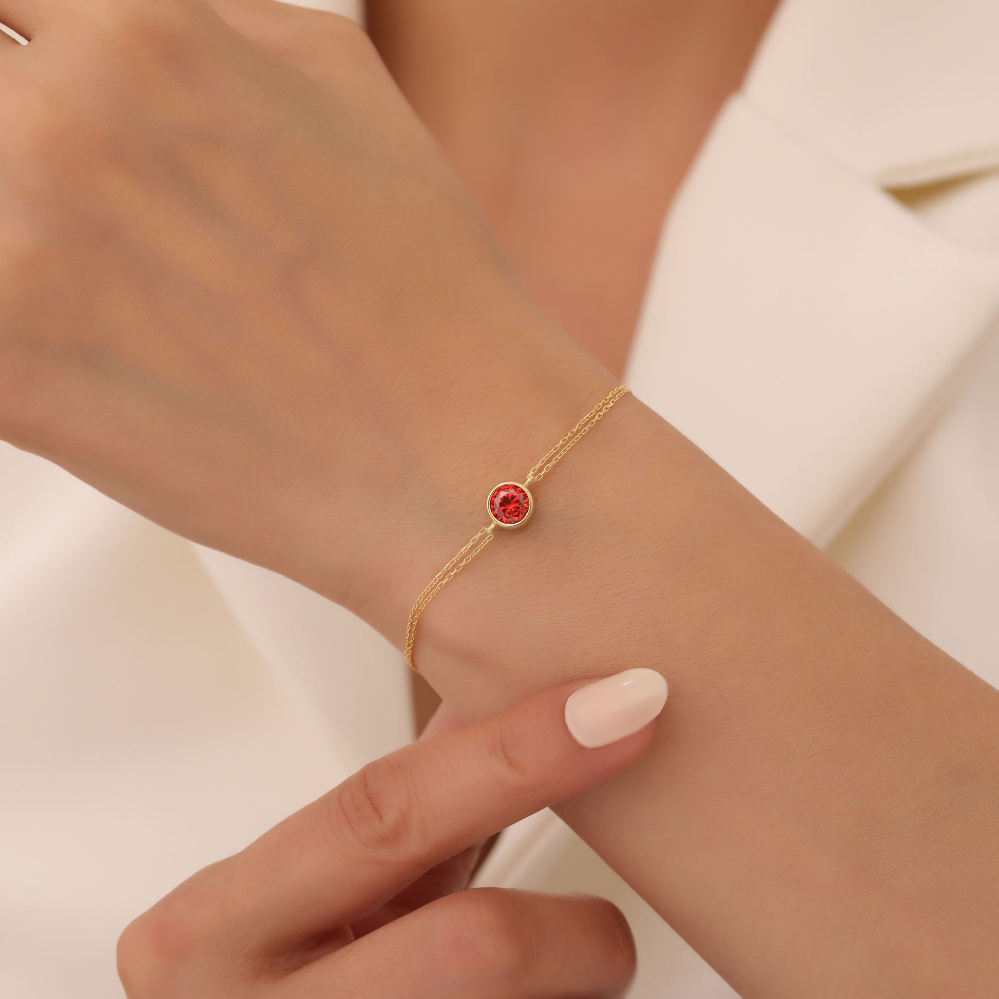 Round Garnet Bezel Bracelet in 14K Solid Gold | January Birthstone Queen Jewelry Bracelet
