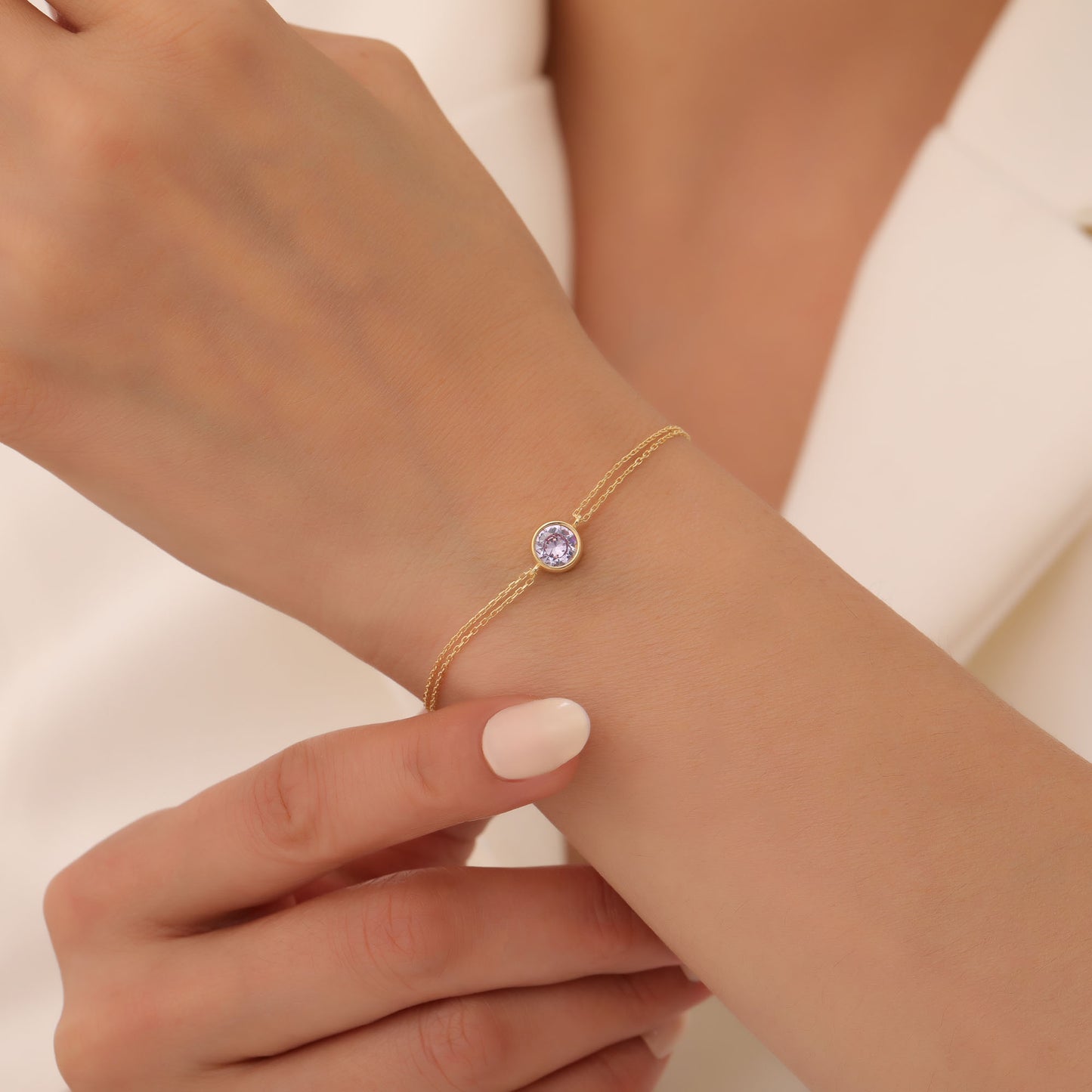 Round Alexandrite Bezel Bracelet in 14K Solid Gold | June Birthstone Queen Jewelry Bracelet