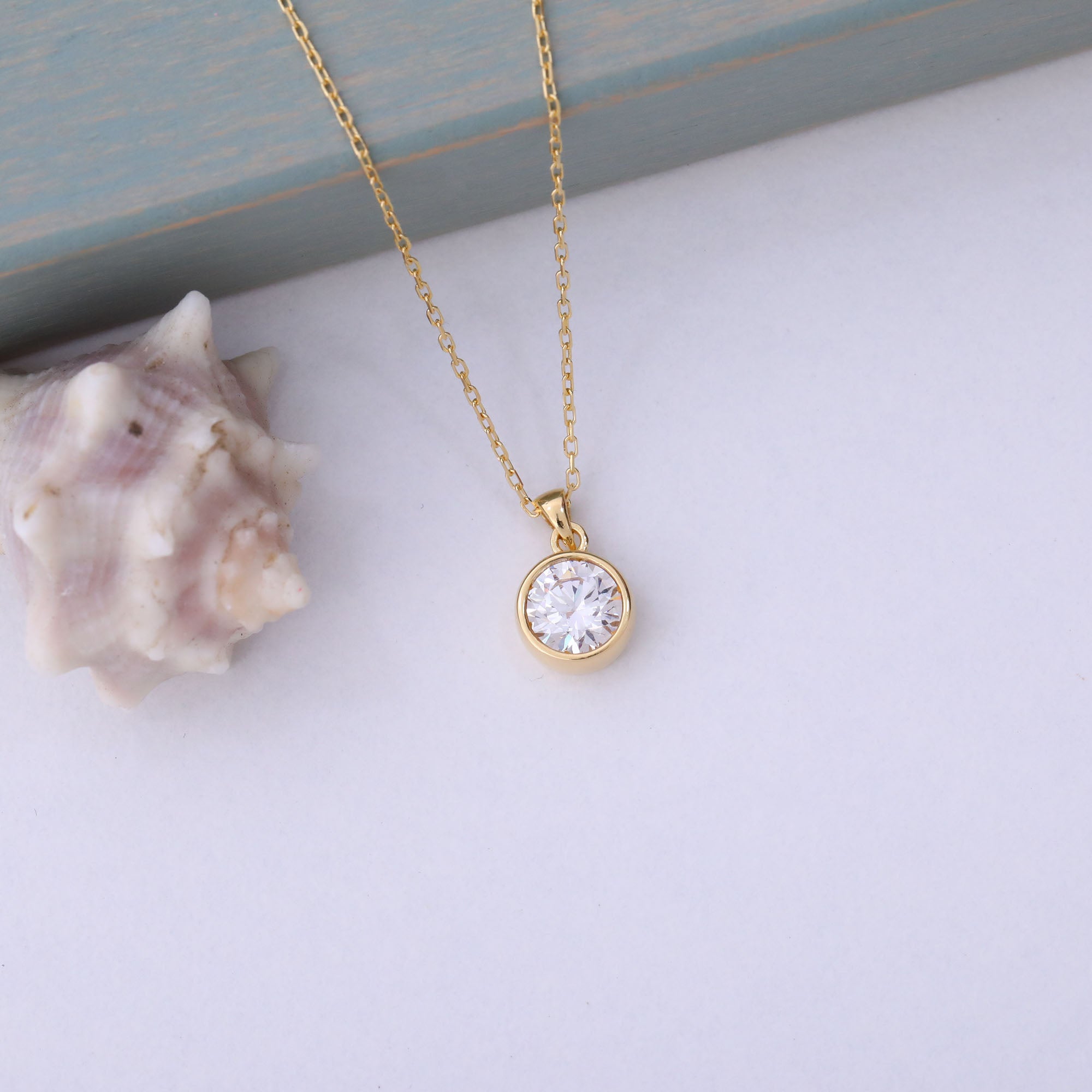 Round White Topaz Bezel Necklace in 14K Solid Gold | April Birthstone Pendant Queen Jewelry Necklace