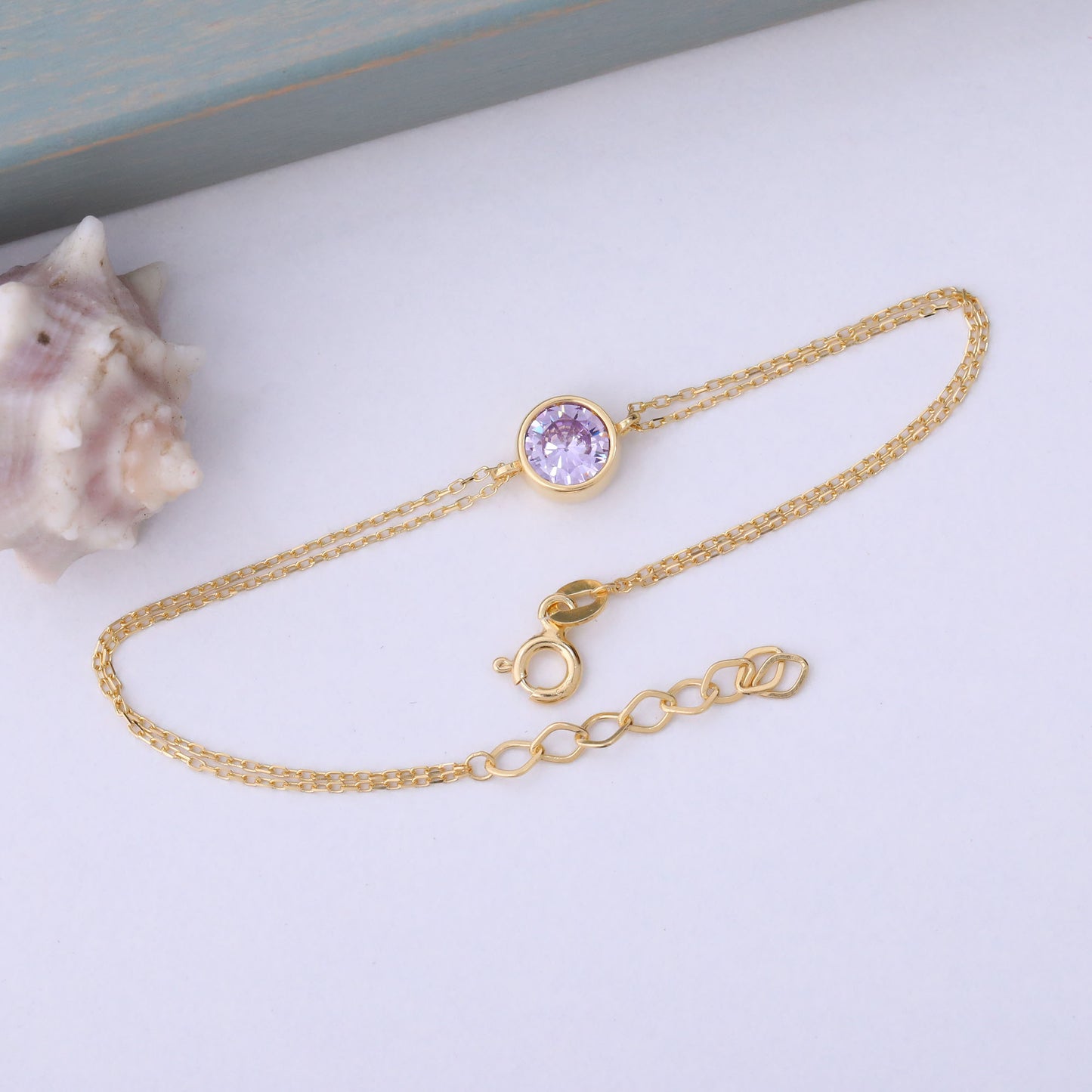 Round Alexandrite Bezel Bracelet in 14K Solid Gold | June Birthstone Queen Jewelry Bracelet