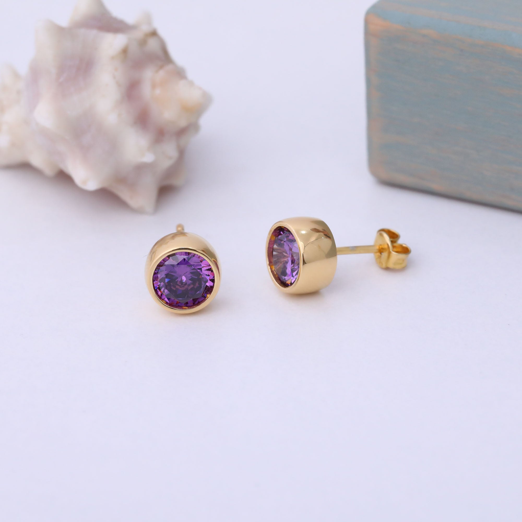 Round Amethyst Bezel Stud Earrings in 14K Solid Gold | February Birthstone Queen Jewelry Earrings