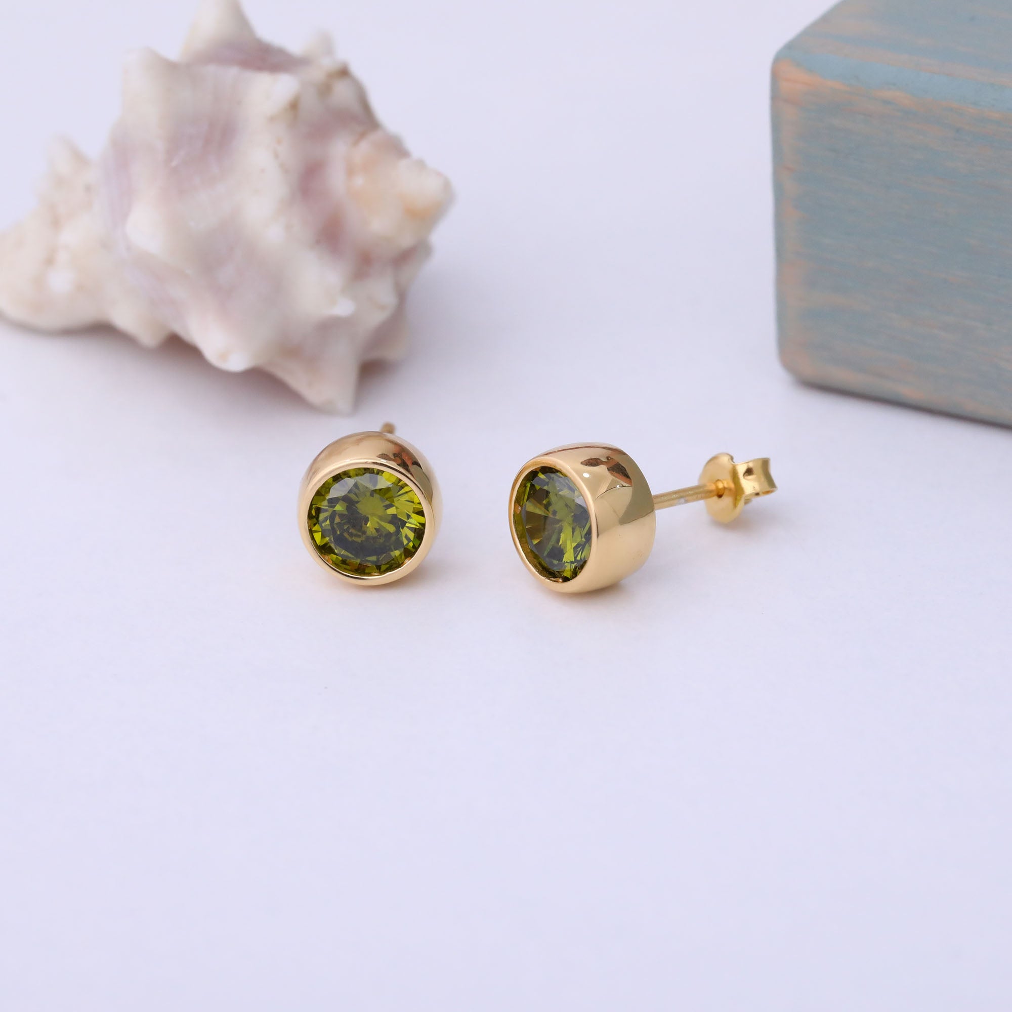 Round Peridot Bezel Stud Earrings in 14K Solid Gold | August Birthstone Queen Jewelry Earrings