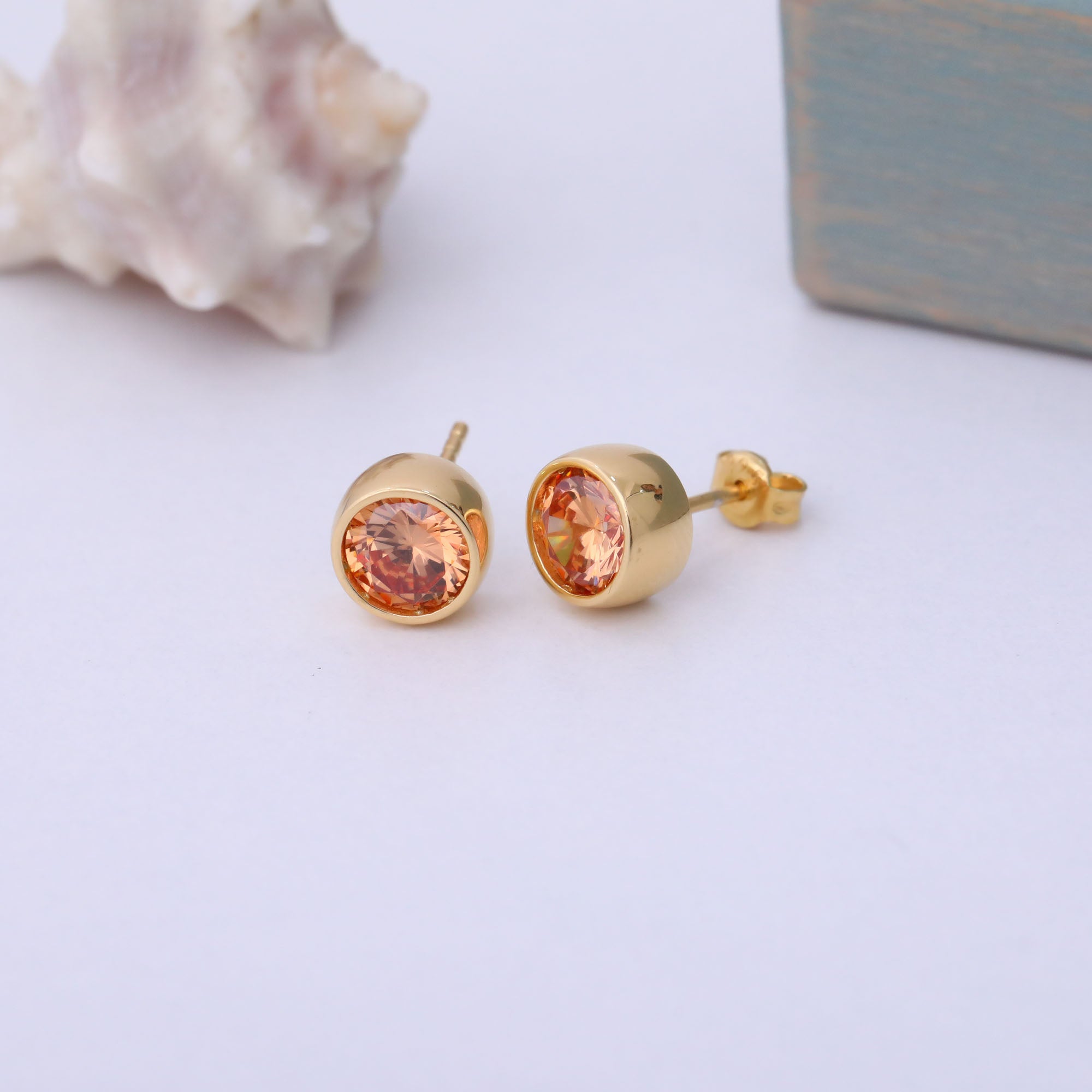 Round Citrine Bezel Stud Earrings in 14K Solid Gold | November Birthstone Queen Jewelry Earrings