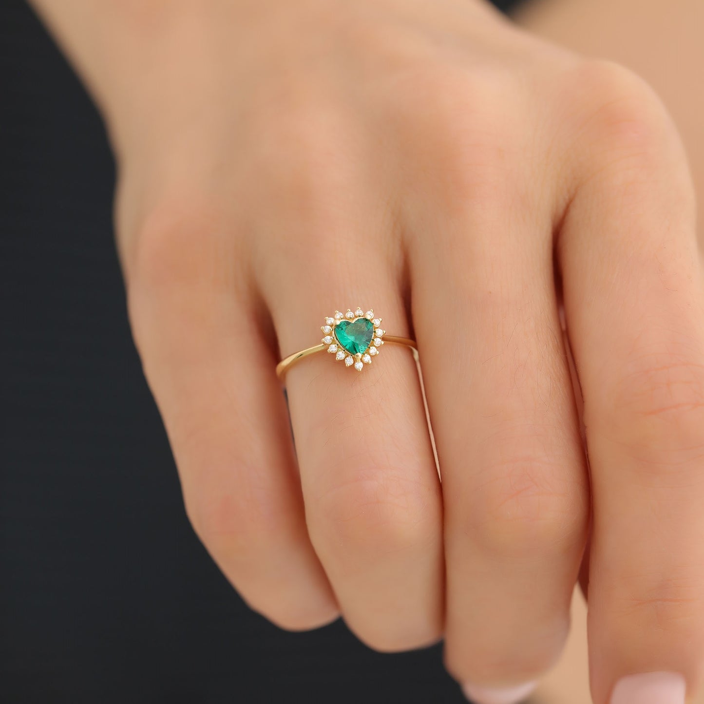 Emerald Heart Ring by 16 Real Diamonds in 14K Solid Gold, May Birthstone Jewelry Queen Jewelry Rings