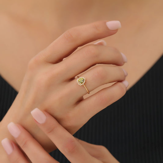 Peridot Heart Ring by 16 Real Diamonds in 14K Solid Gold, August Birthstone Jewelry Queen Jewelry Rings