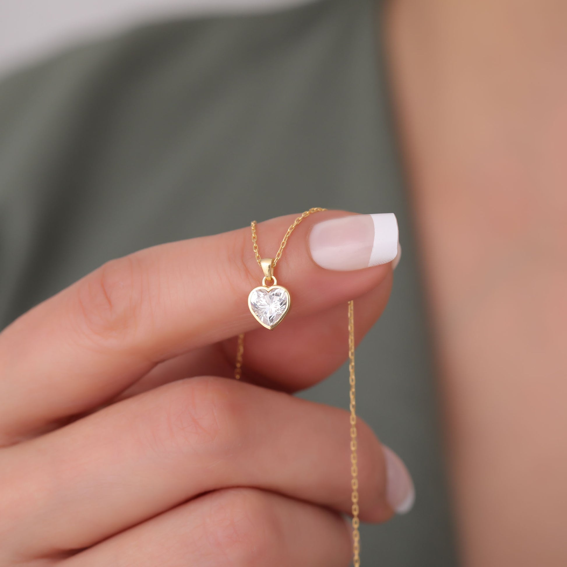 Heart White Topaz Bezel Necklace in 14K Solid Gold, April Birthstone Charm Pendant Queen Jewelry Necklace