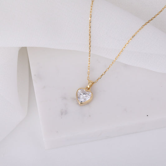 Heart White Topaz Bezel Necklace in 14K Solid Gold, April Birthstone Charm Pendant Queen Jewelry Necklace