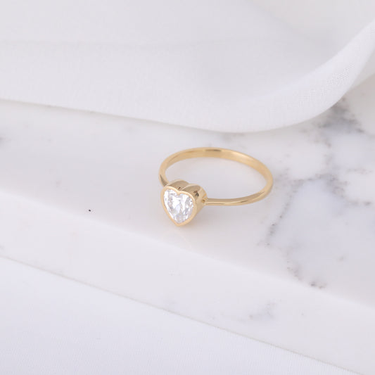 Heart White Topaz Bezel Ring in 14K Solid Gold, April Birthstone Jewelry Queen Jewelry Rings