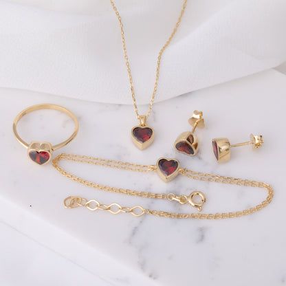 Heart Garnet Bezel Necklace in 14K Solid Gold, January Birthstone Charm Pendant Queen Jewelry Necklace