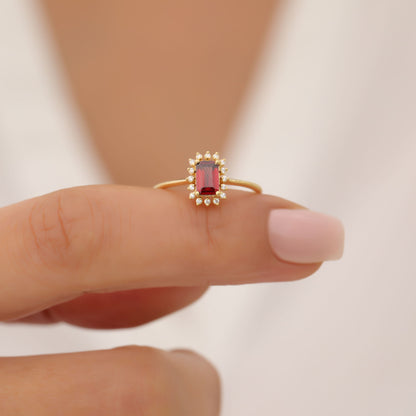 Garnet Rectangle Ring Surrounded by Real Diamonds in 14K Solid Gold, January Birthstone Jewelry Queen Jewelry Rings