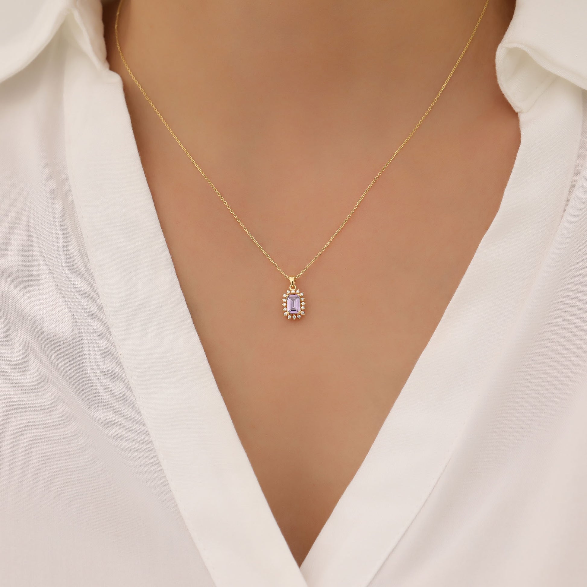Alexandrite Rectangle Necklace Surrounded by Real Diamonds in 14K Solid Gold, June Birthstone Jewelry Queen Jewelry Necklace