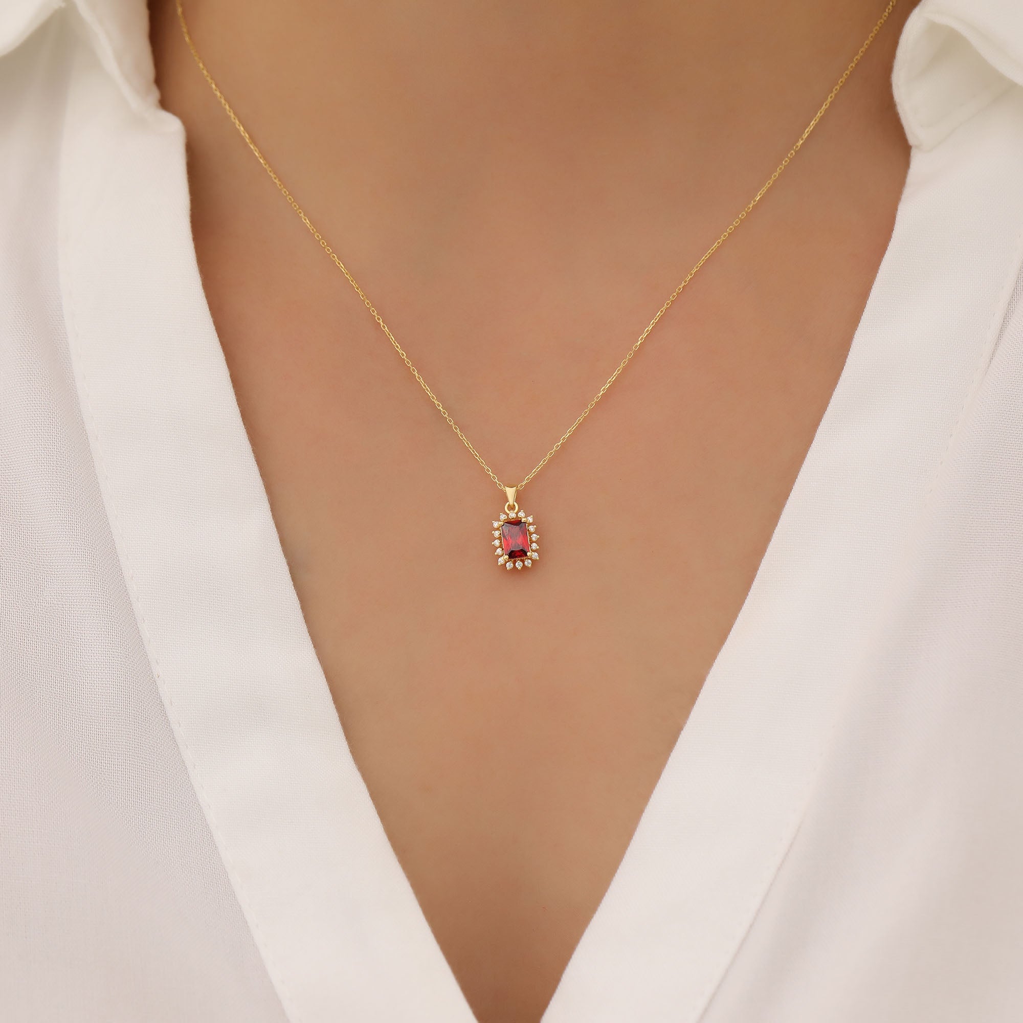 Garnet Rectangle Necklace Surrounded by Real Diamonds in 14K Solid Gold, January Birthstone Jewelry Queen Jewelry Necklace