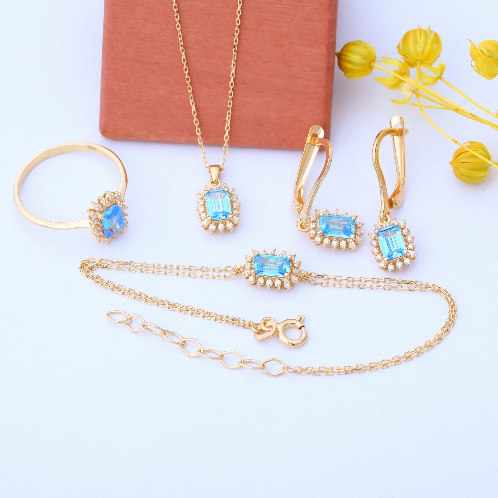 Blue Topaz Rectangle Bracelet surrounded by Real Diamonds in 14K Solid Gold, December Birthstone Jewelry Queen Jewelry Bracelet