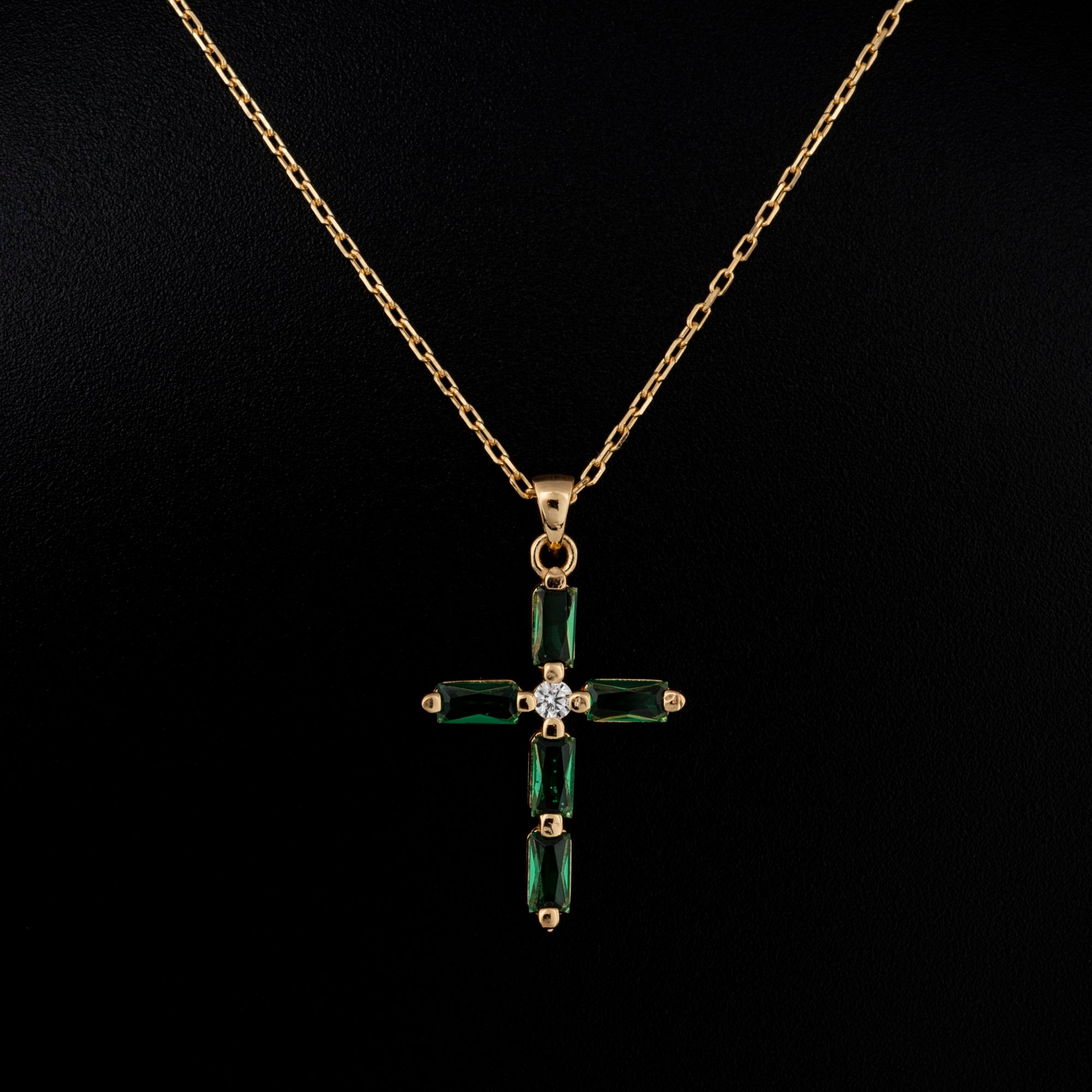 Emerald Single Diamond Rectangular Cut Cross Necklace in 14K Solid Gold, May Birthstone Pendant Queen Jewelry Necklace