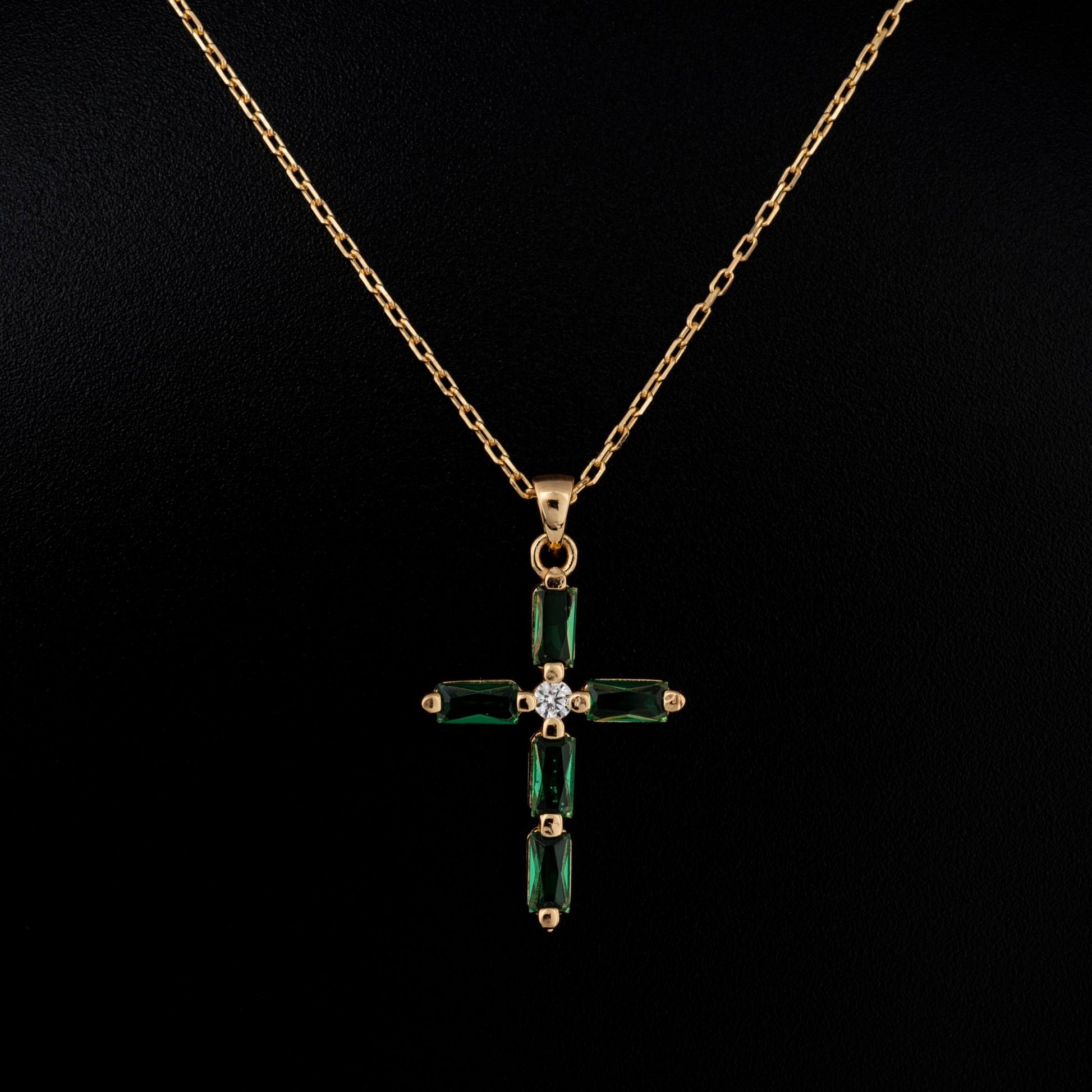 Emerald Single Diamond Rectangular Cut Cross Necklace in 14K Solid Gold, May Birthstone Pendant Queen Jewelry Necklace