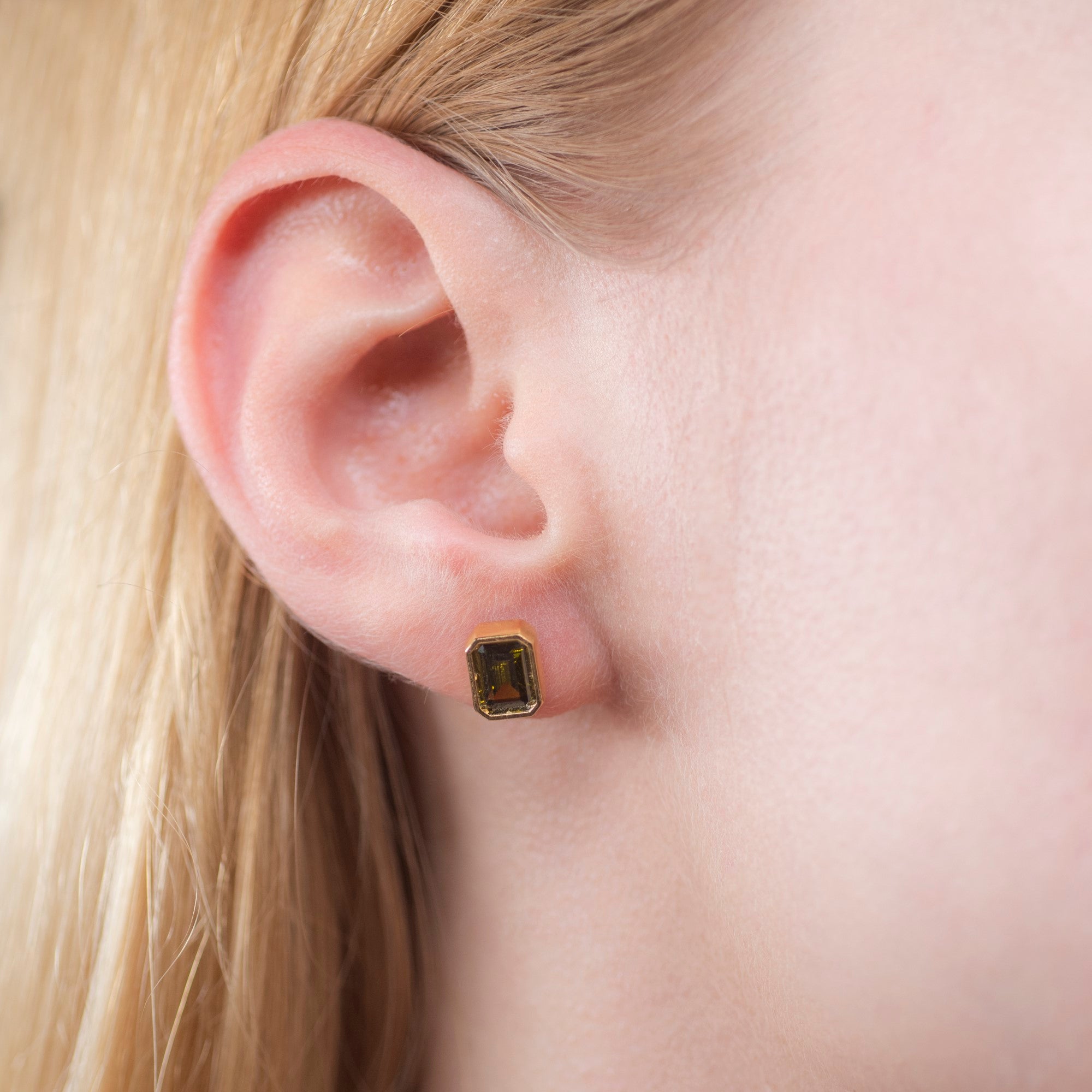 Rectangle Peridot Stud Earrings in 14K Solid Gold, August Birthstone Baguette Cut Jewelry Queen Jewelry Earrings
