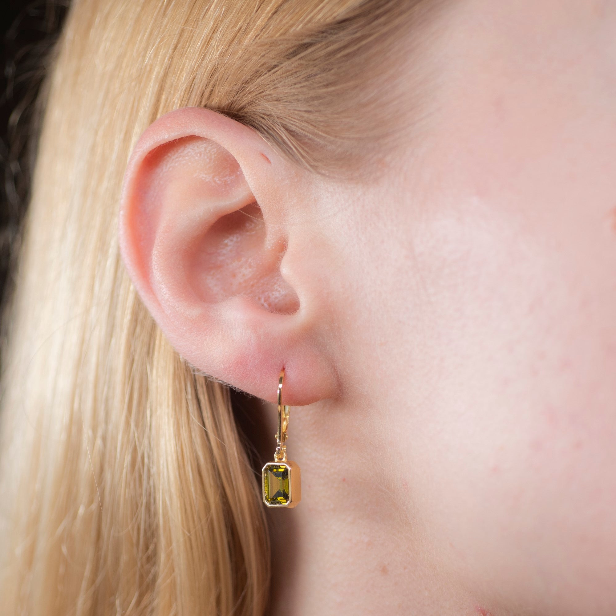 Rectangle Peridot Dangling Earrings in 14K Solid Gold, August Birthstone Baguette Cut Jewelry Queen Jewelry Earrings