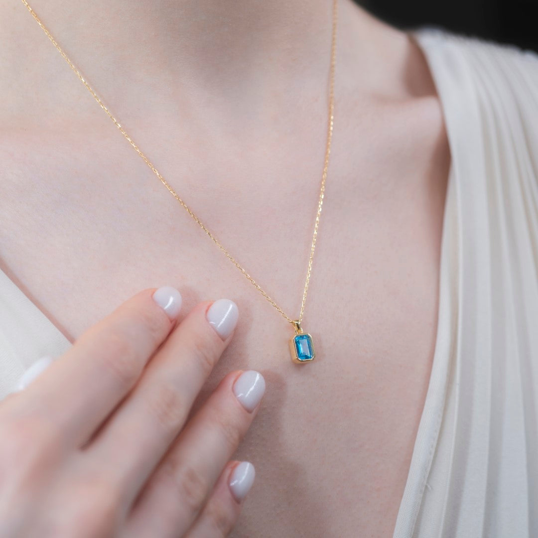 Blue Topaz Rectangle Bezel Necklace 14K Solid Gold, December Birthstone Pendant Queen Jewelry Necklace