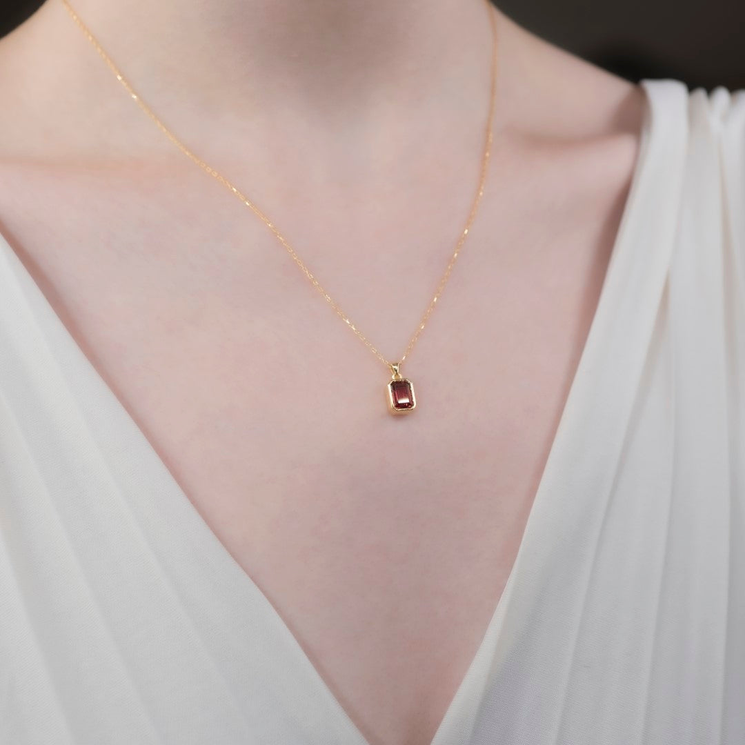 Garnet Rectangle Bezel Necklace 14K Solid Gold, January Birthstone Pendant Queen Jewelry Necklace