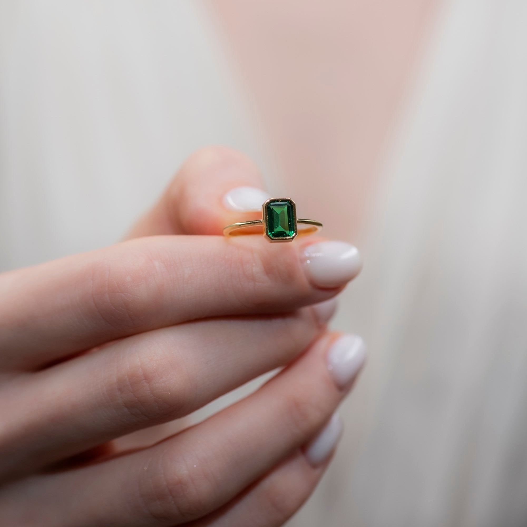 Emerald Rectangle Ring 14K Solid Gold, May Birthstone, Baguette Cut Design Queen Jewelry Rings