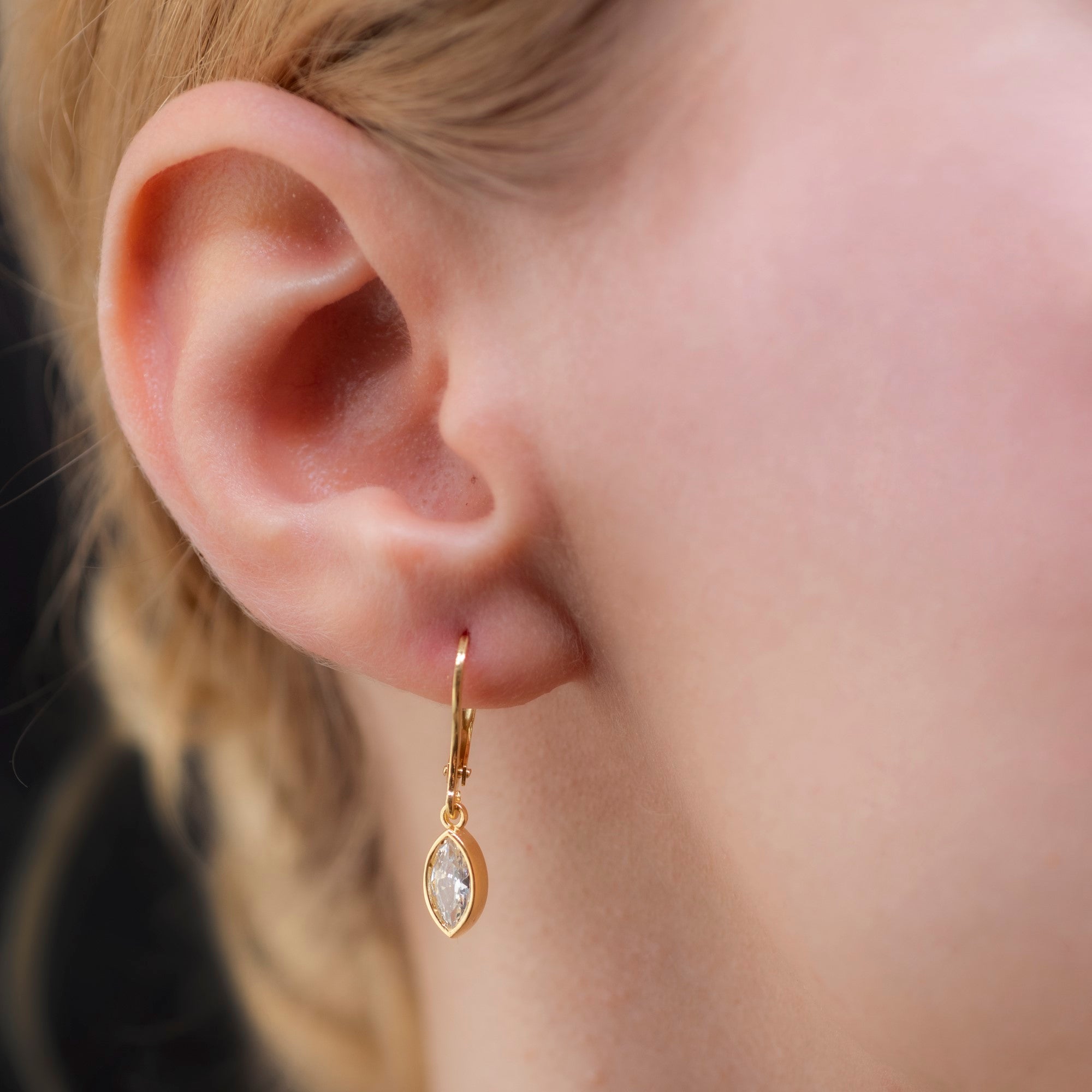 White Topaz Dangle Earrings Bezel Marquise Cut in 14K Solid Gold, April Birthstone Jewelry Queen Jewelry Earrings