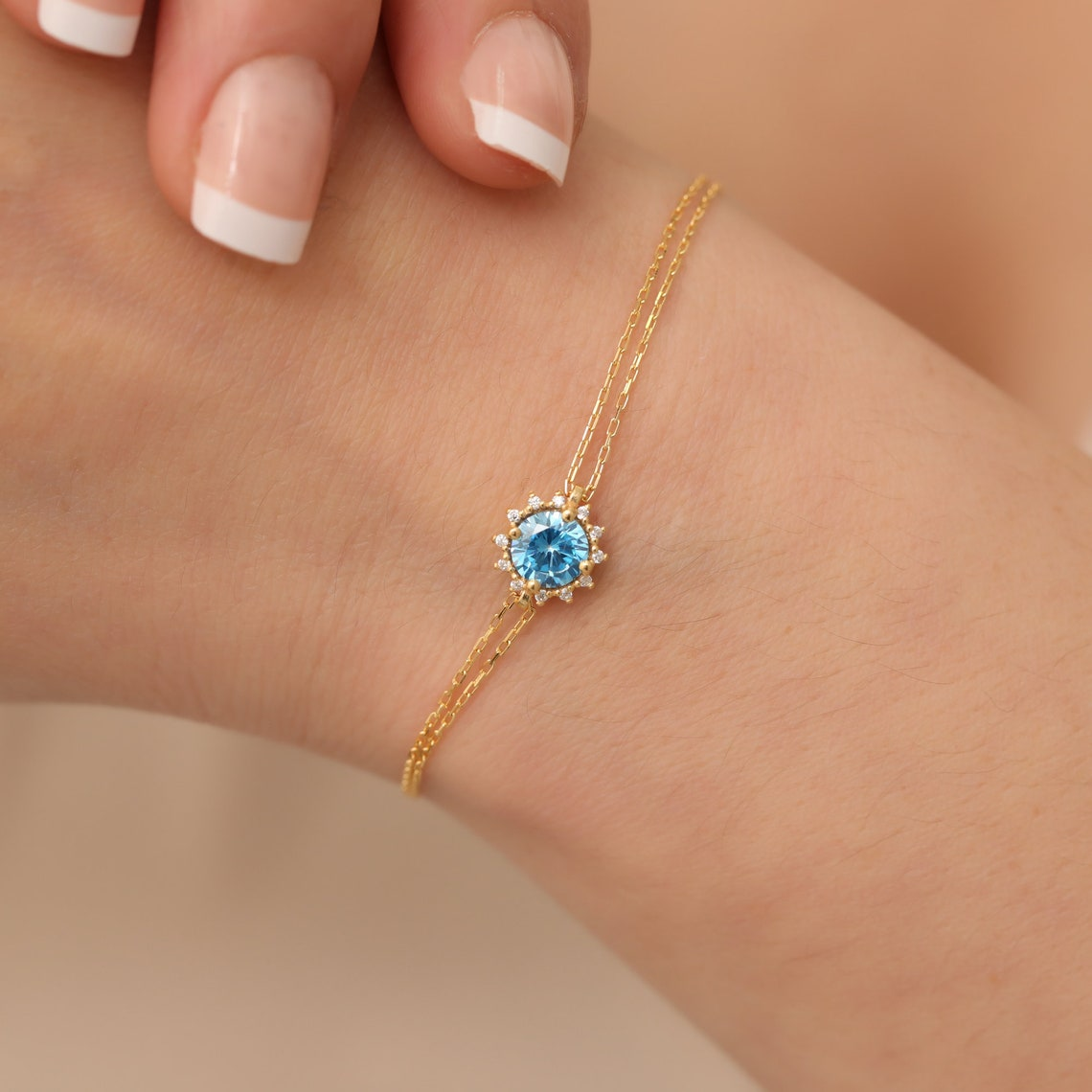 Round Blue Topaz Bracelet with Real Diamond, 8K/10K/14K Solid Gold, December Birthstone