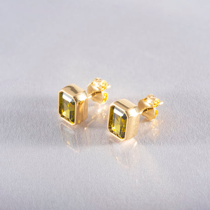 Rectangle Peridot Stud Earrings in 14K Solid Gold, August Birthstone Baguette Cut Jewelry Queen Jewelry Earrings