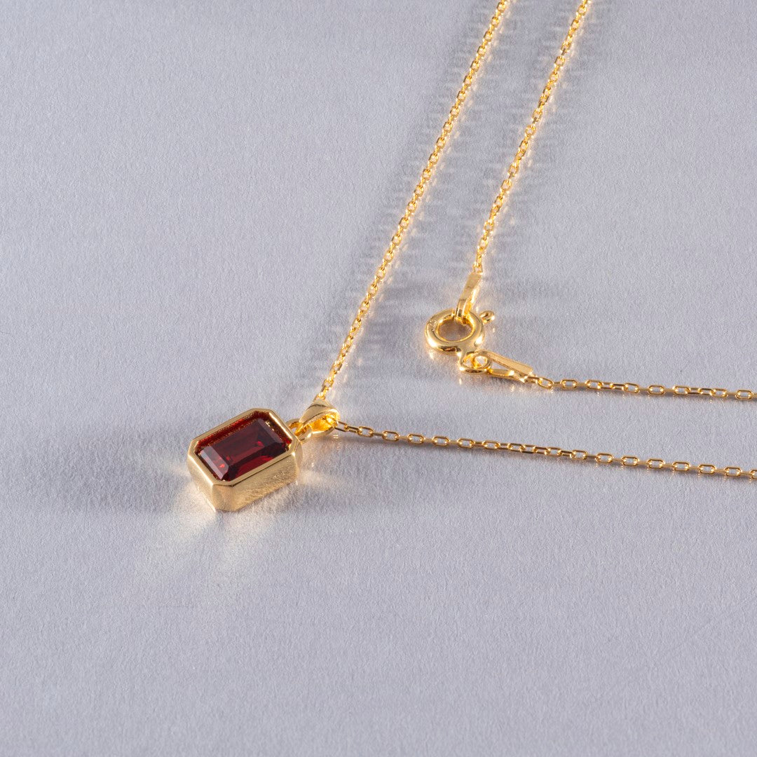 Garnet Rectangle Bezel Necklace 14K Solid Gold, January Birthstone Pendant Queen Jewelry Necklace