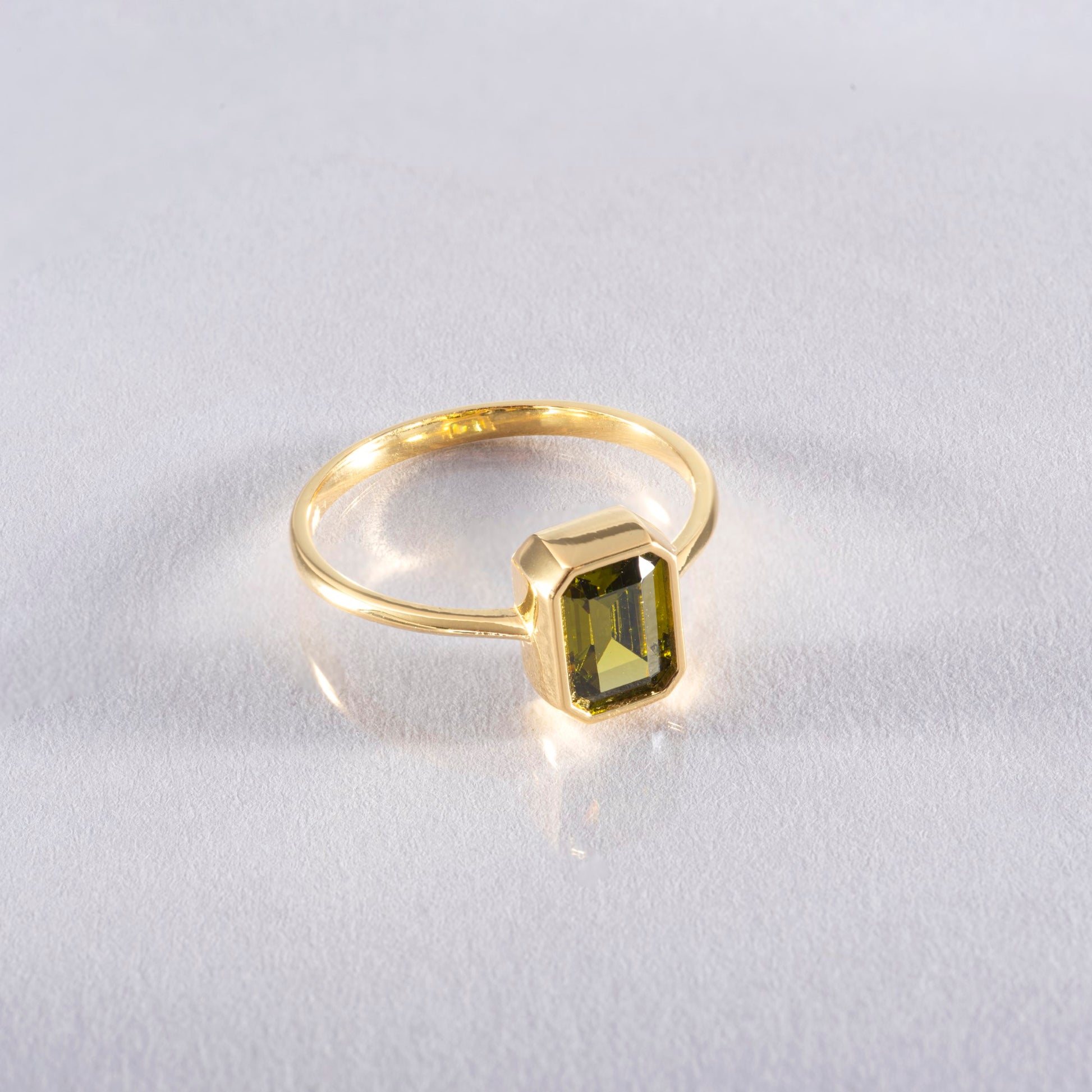 Peridot Rectangle Ring 14K Solid Gold, August Birthstone, Baguette Cut Design Queen Jewelry Rings