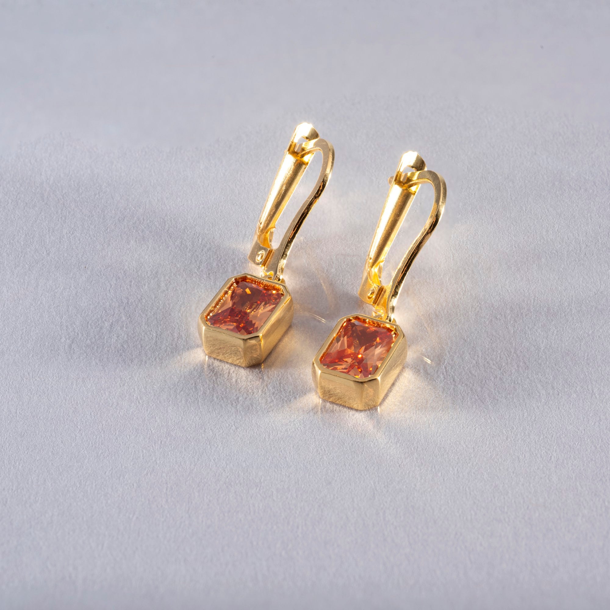 Rectangle Citrine Dangling Earrings in 14K Solid Gold, November Birthstone Baguette Cut Jewelry Queen Jewelry Earrings