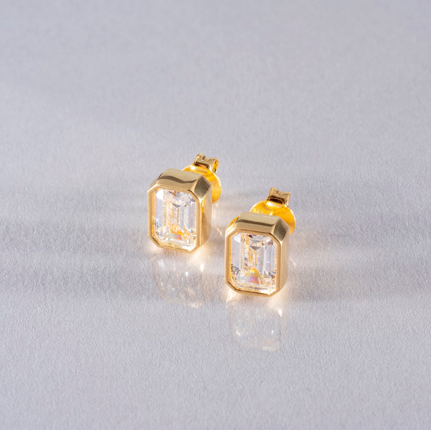 Rectangle White Topaz Stud Earrings in 14K Solid Gold, April Birthstone Baguette Cut Jewelry Queen Jewelry Earrings