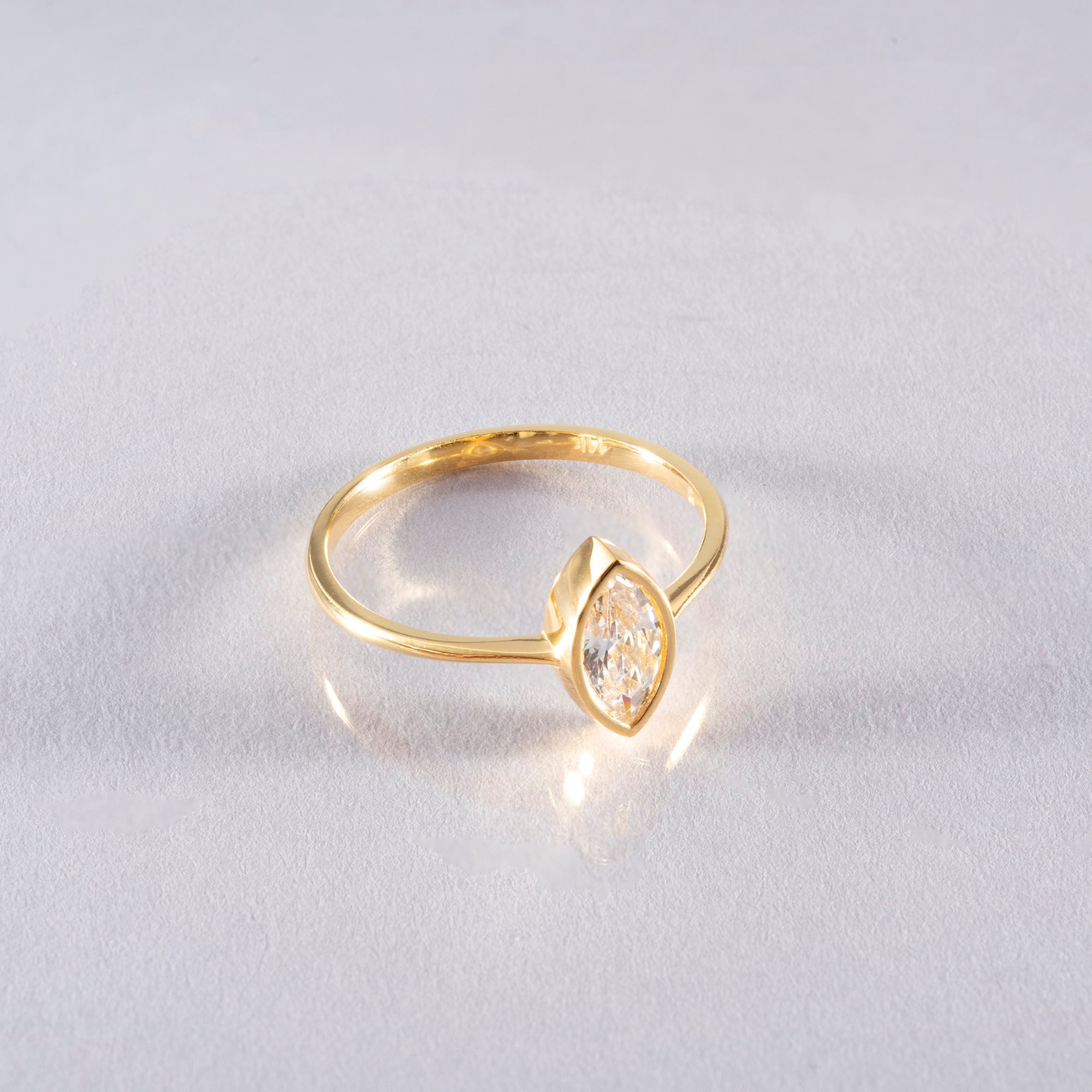 White Topaz Ring Bezel Marquise Cut in 14K Solid Gold, April Birthstone Jewelry Queen Jewelry Rings
