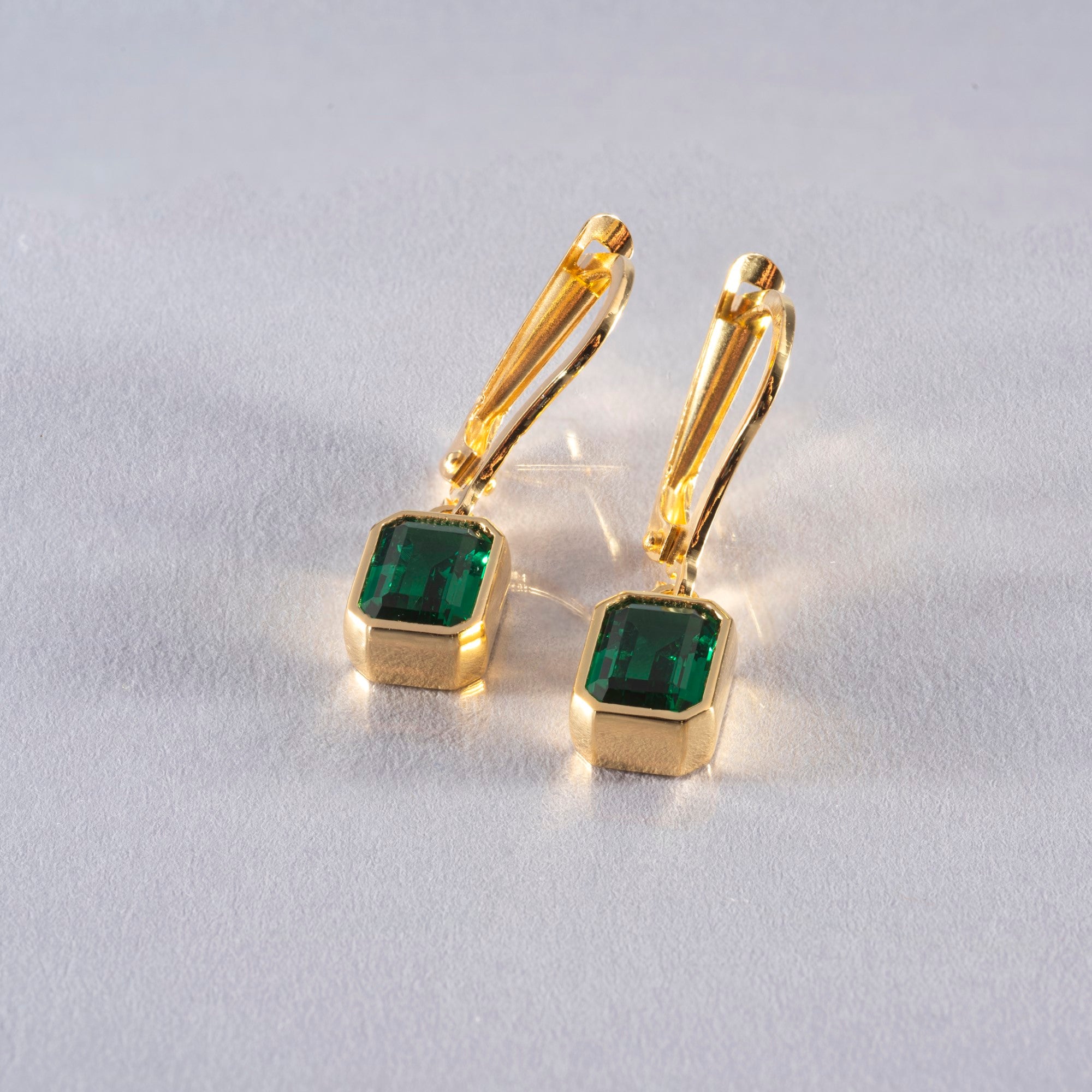 Rectangle Emerald Dangling Earrings in 14K Solid Gold, May Birthstone Baguette Cut Jewelry Queen Jewelry Earrings