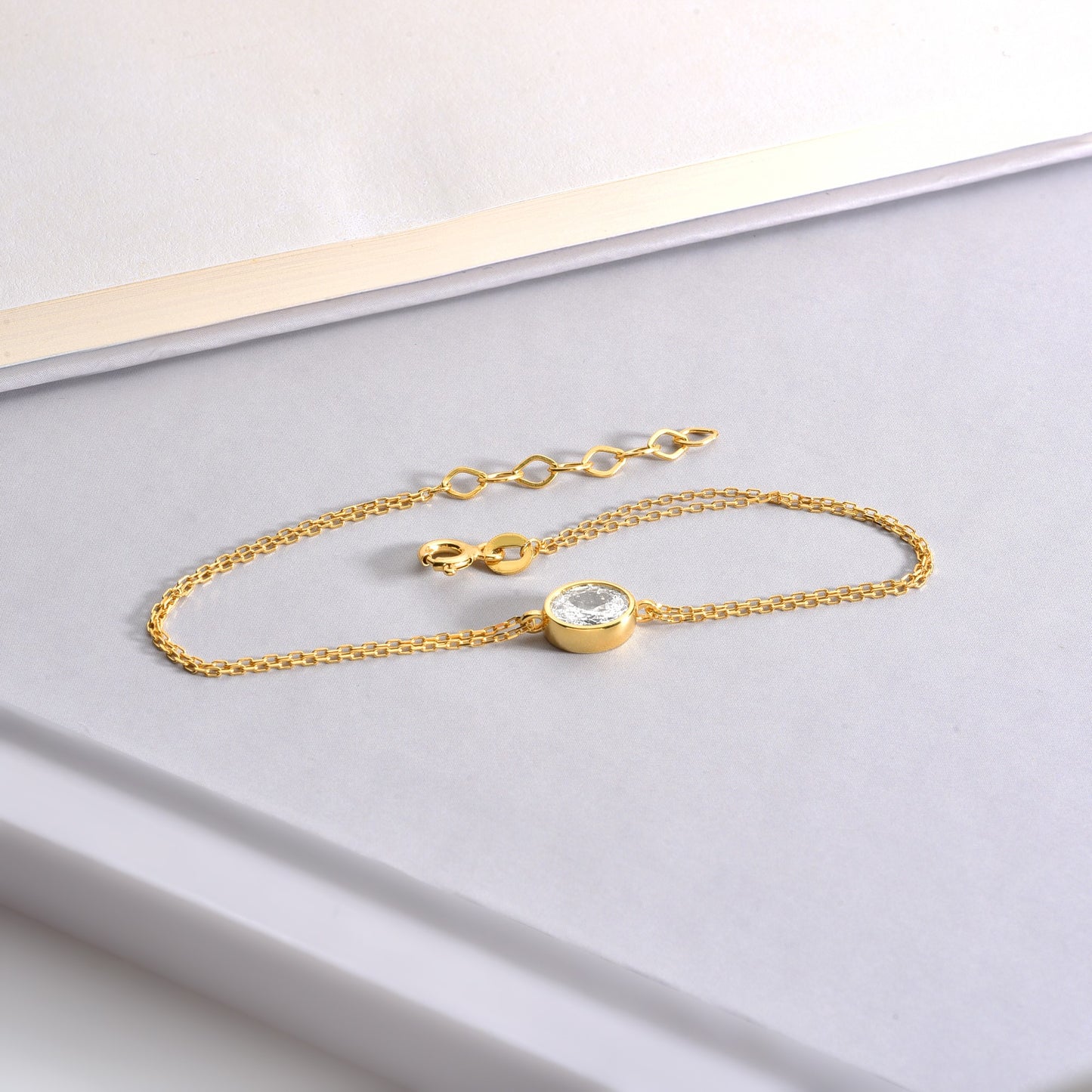 Oval White Topaz Bezel Bracelet in 14K Solid Gold, April Birthstone Queen Jewelry Bracelet