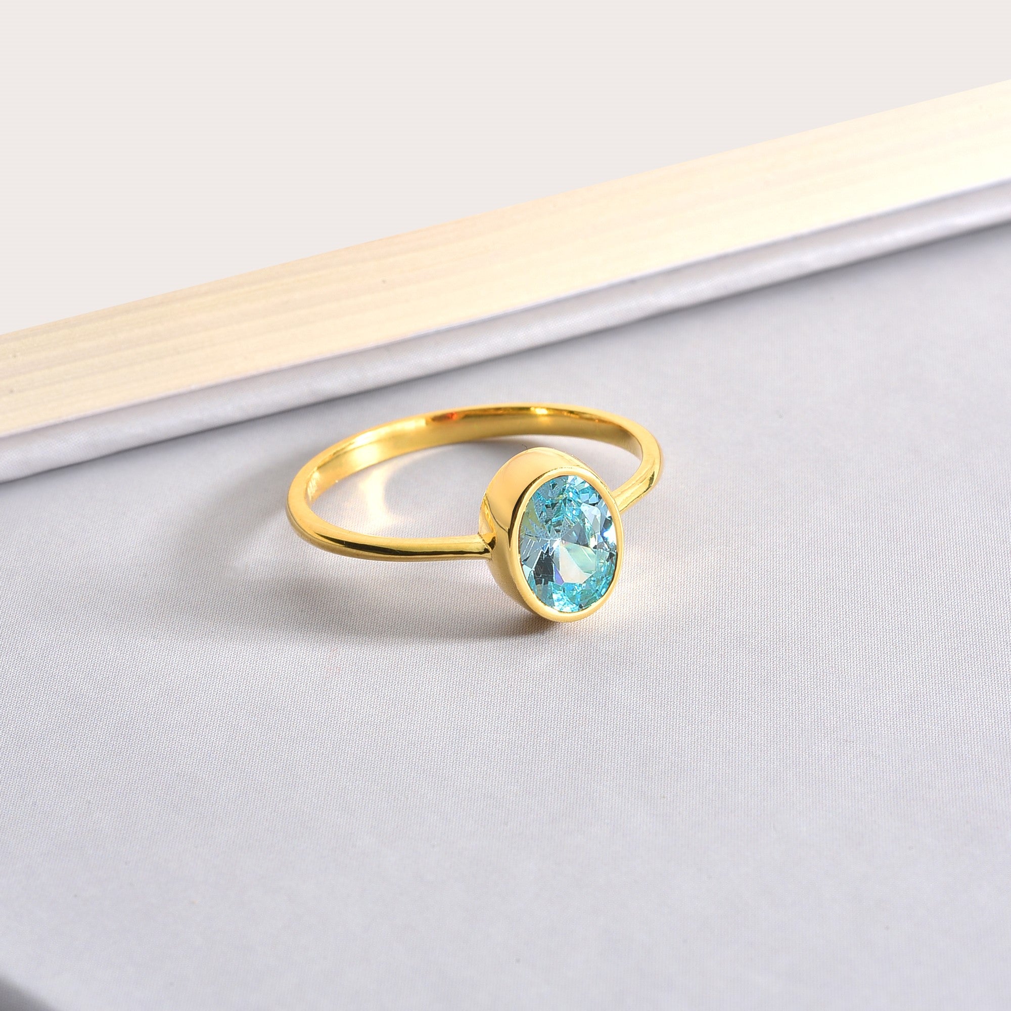 Oval Aquamarine Bezel Ring in 14K Solid Gold, March Birthstone Queen Jewelry Rings