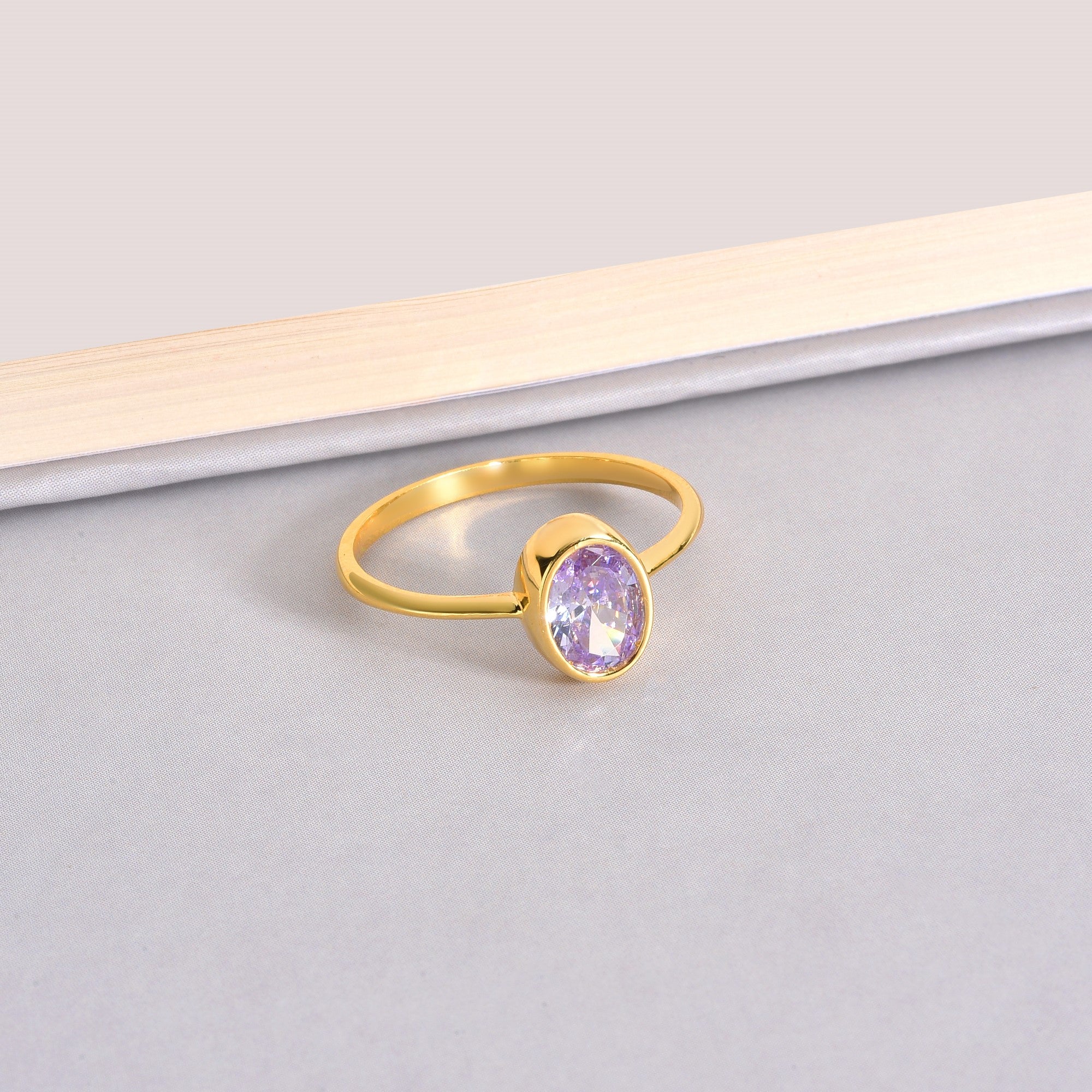 Oval Alexandrite Bezel Ring in 14K Solid Gold, June Birthstone Queen Jewelry Rings