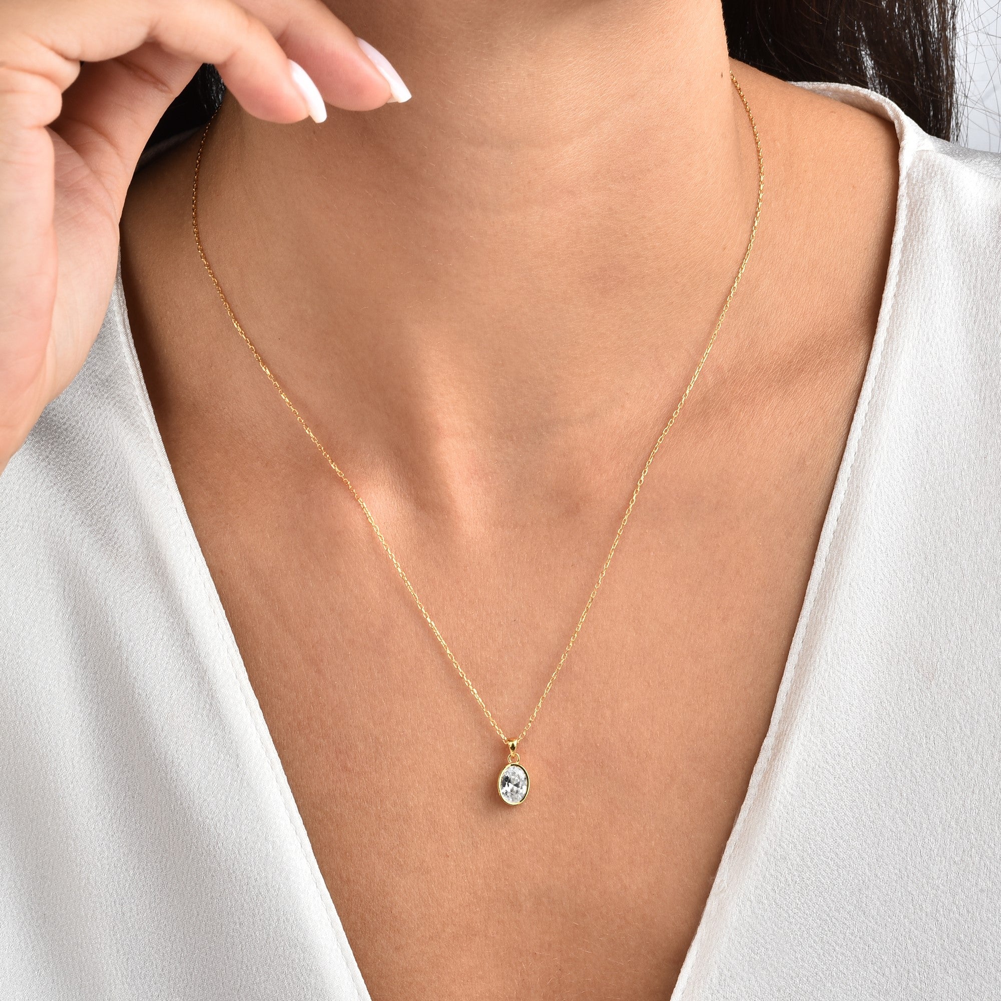 Oval White Topaz Bezel Necklace 14K Solid Gold, April Birthstone Charm Pendant Queen Jewelry Necklace