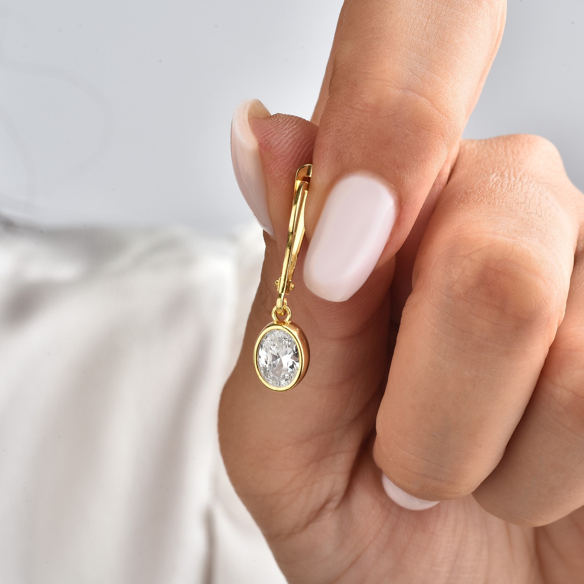 Oval White Topaz Bezel Dangle Earrings in 14K Solid Gold, April Birthstone Queen Jewelry Earrings