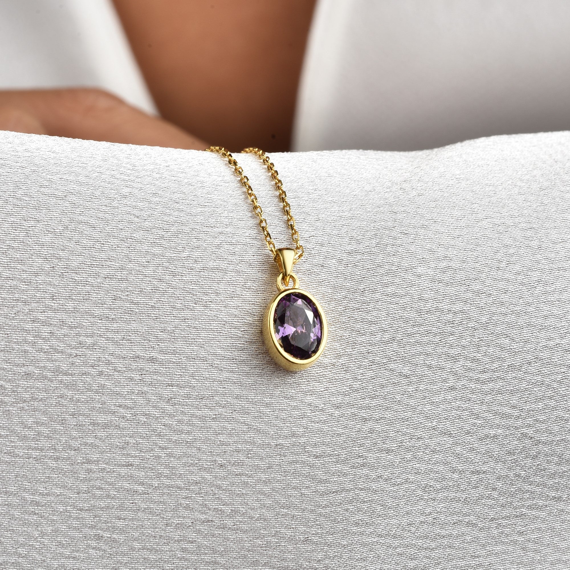Oval Amethyst Bezel Necklace 14K Solid Gold, February Birthstone Charm Pendant Queen Jewelry Necklace