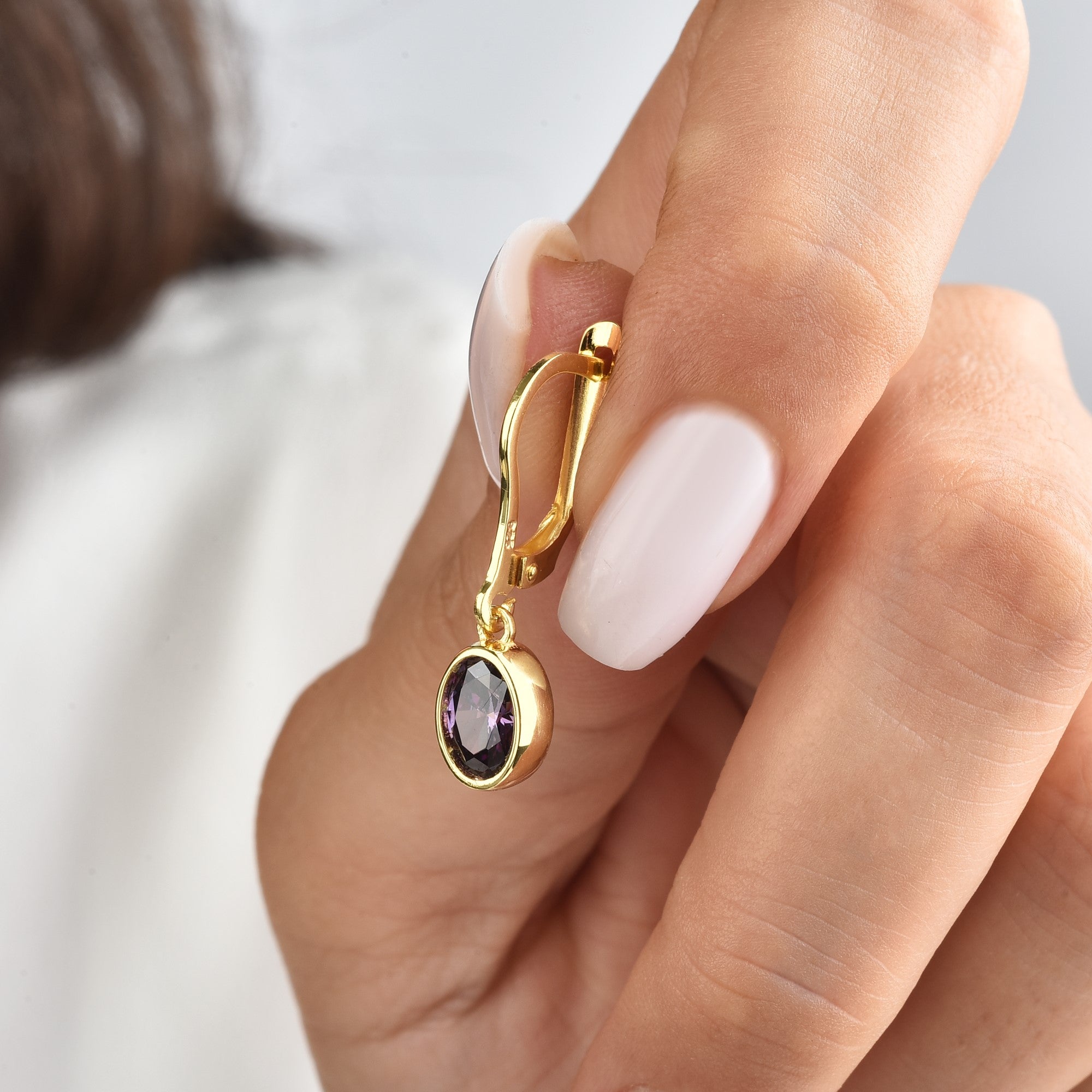 Oval Amethyst Bezel Dangle Earrings in 14K Solid Gold, February Birthstone Queen Jewelry Earrings