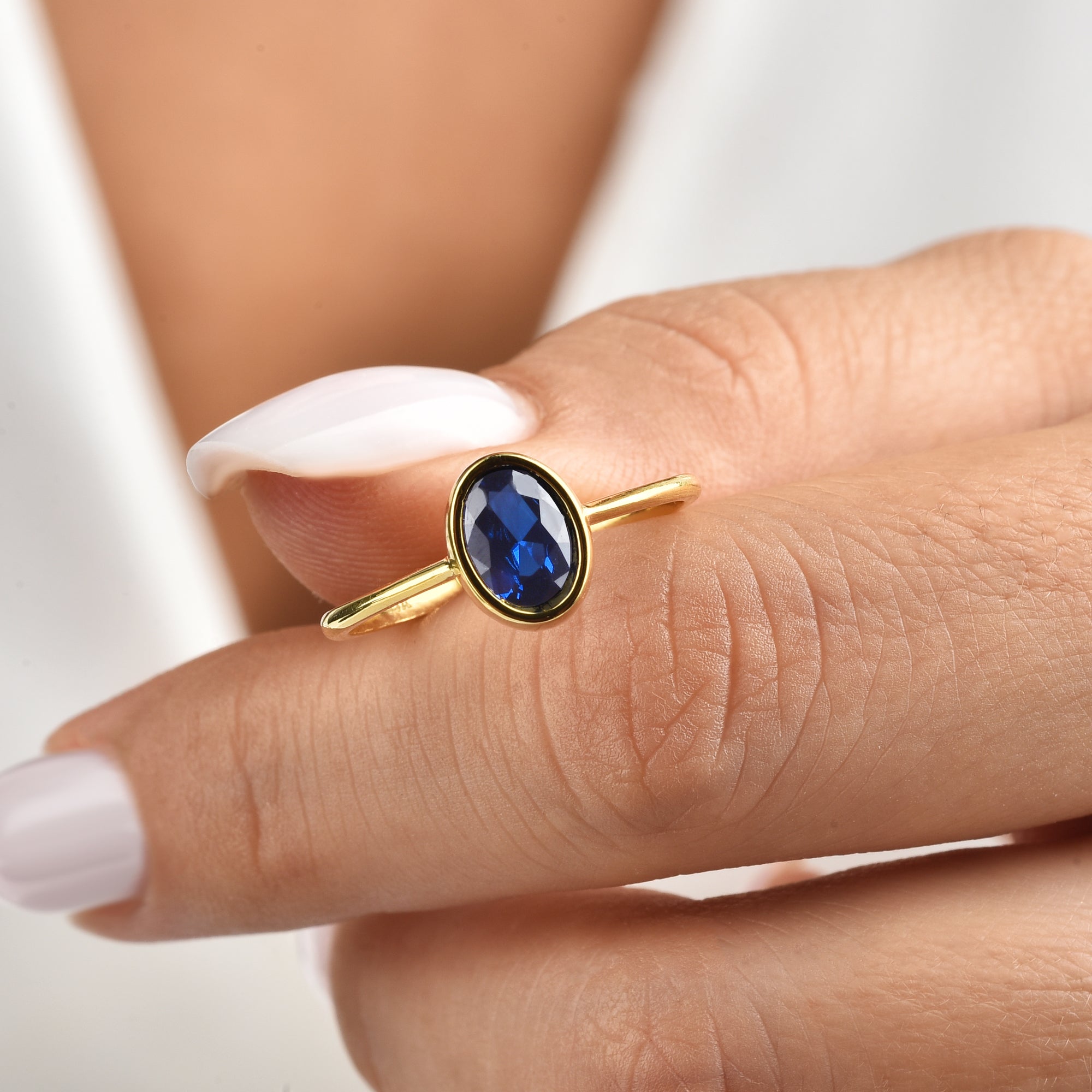 Oval Sapphire Bezel Ring in 14K Solid Gold, September Birthstone Queen Jewelry Rings