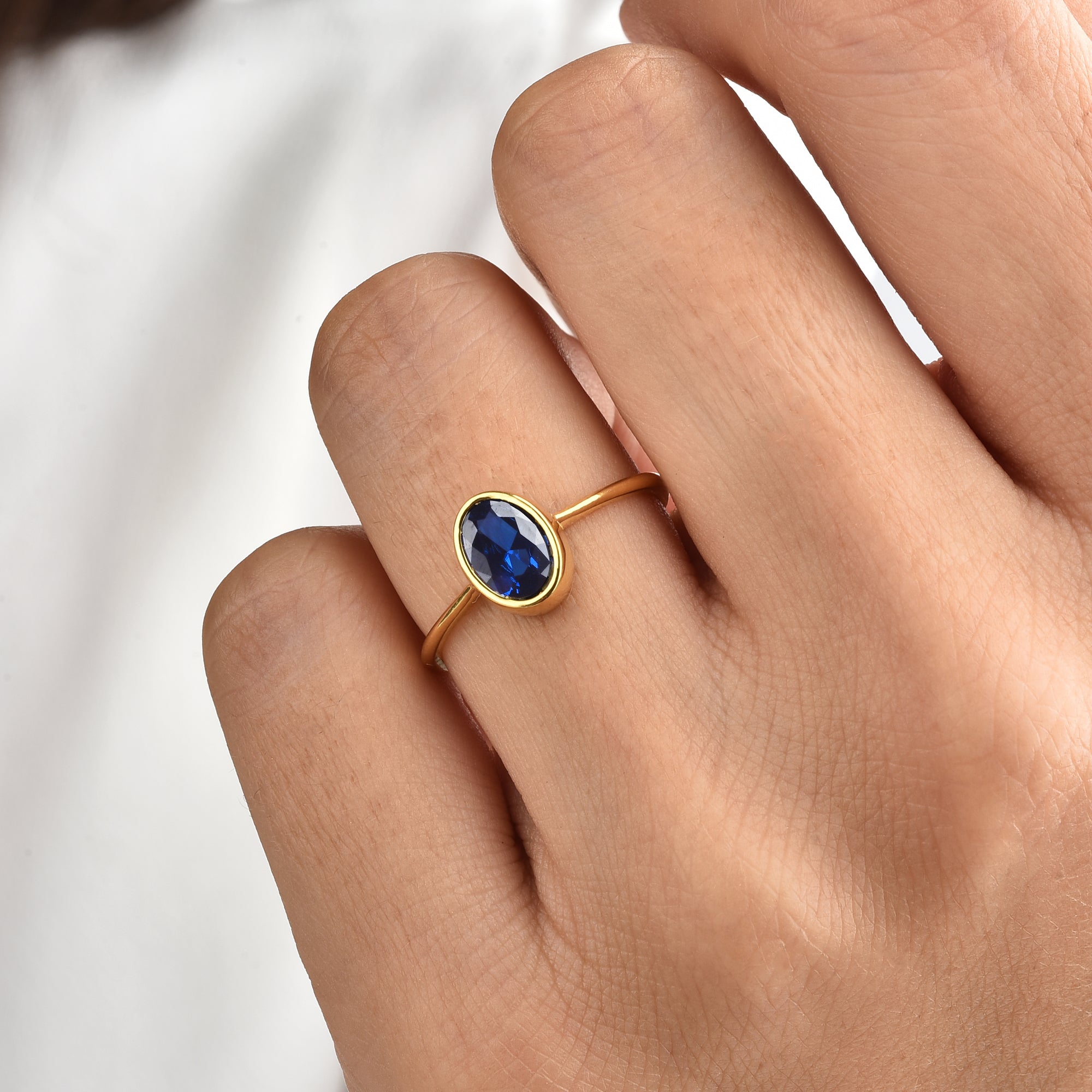 Oval Sapphire Bezel Ring in 14K Solid Gold, September Birthstone Queen Jewelry Rings