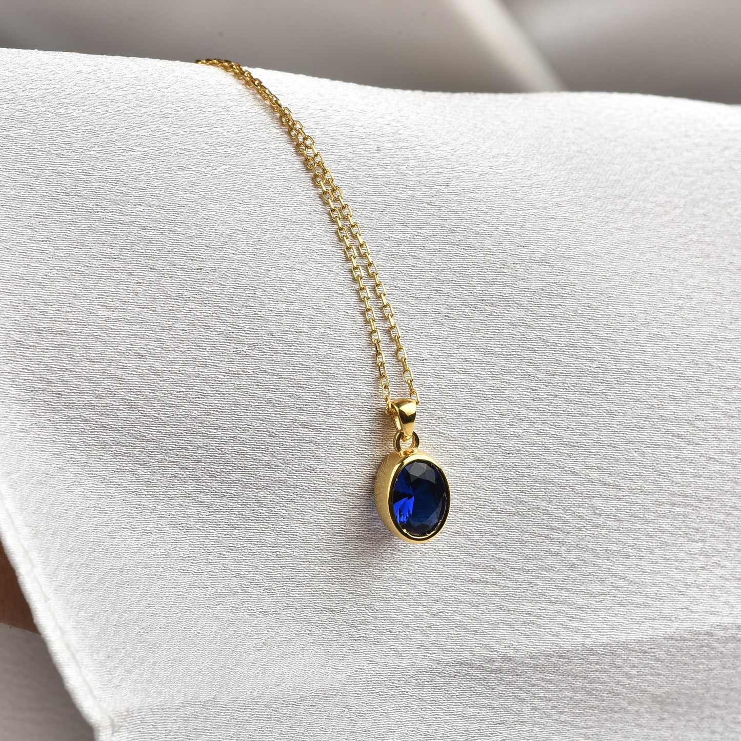 Oval Sapphire Bezel Necklace 14K Solid Gold, September Birthstone Charm Pendant Queen Jewelry Necklace