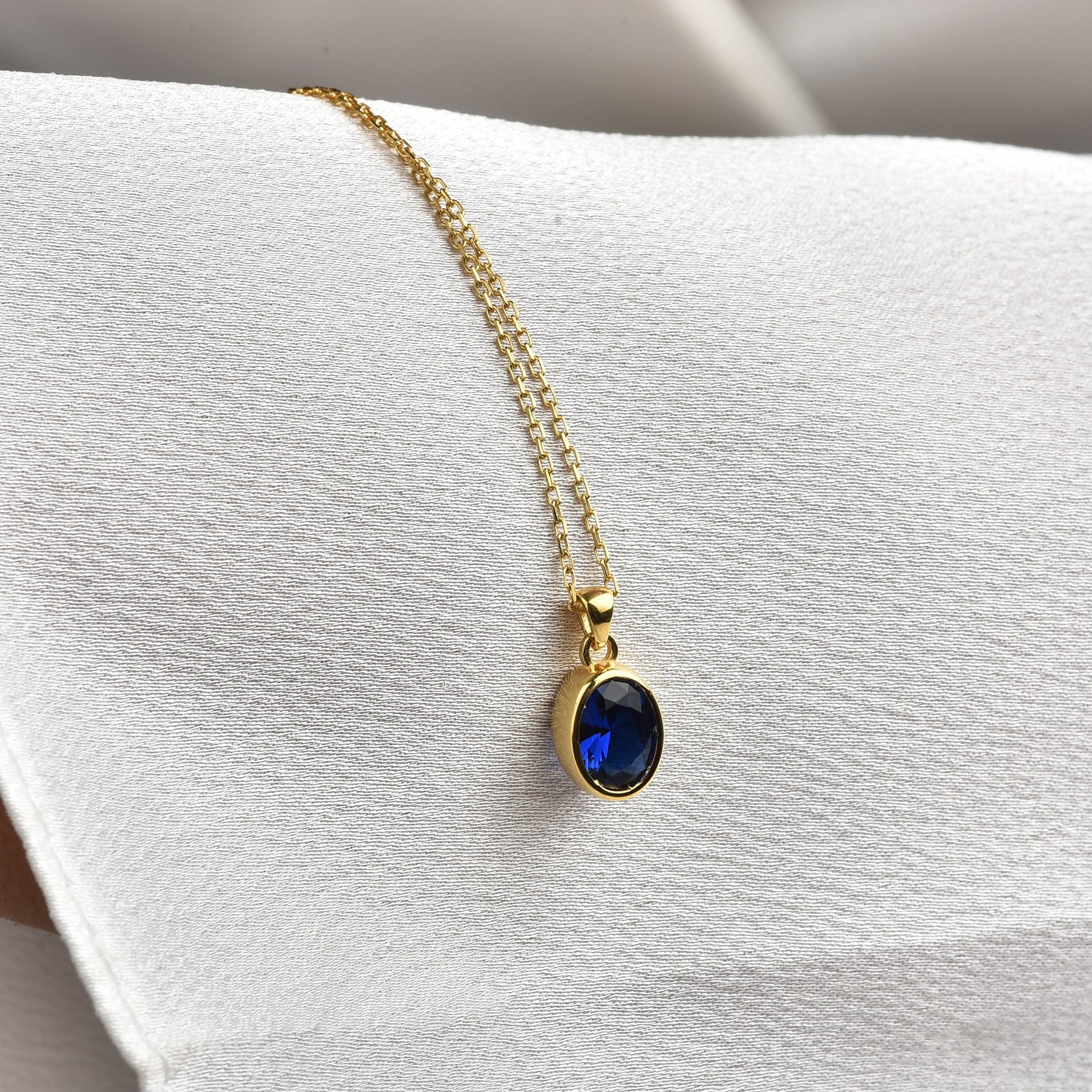 Oval Sapphire Bezel Necklace 14K Solid Gold, September Birthstone Charm Pendant Queen Jewelry Necklace
