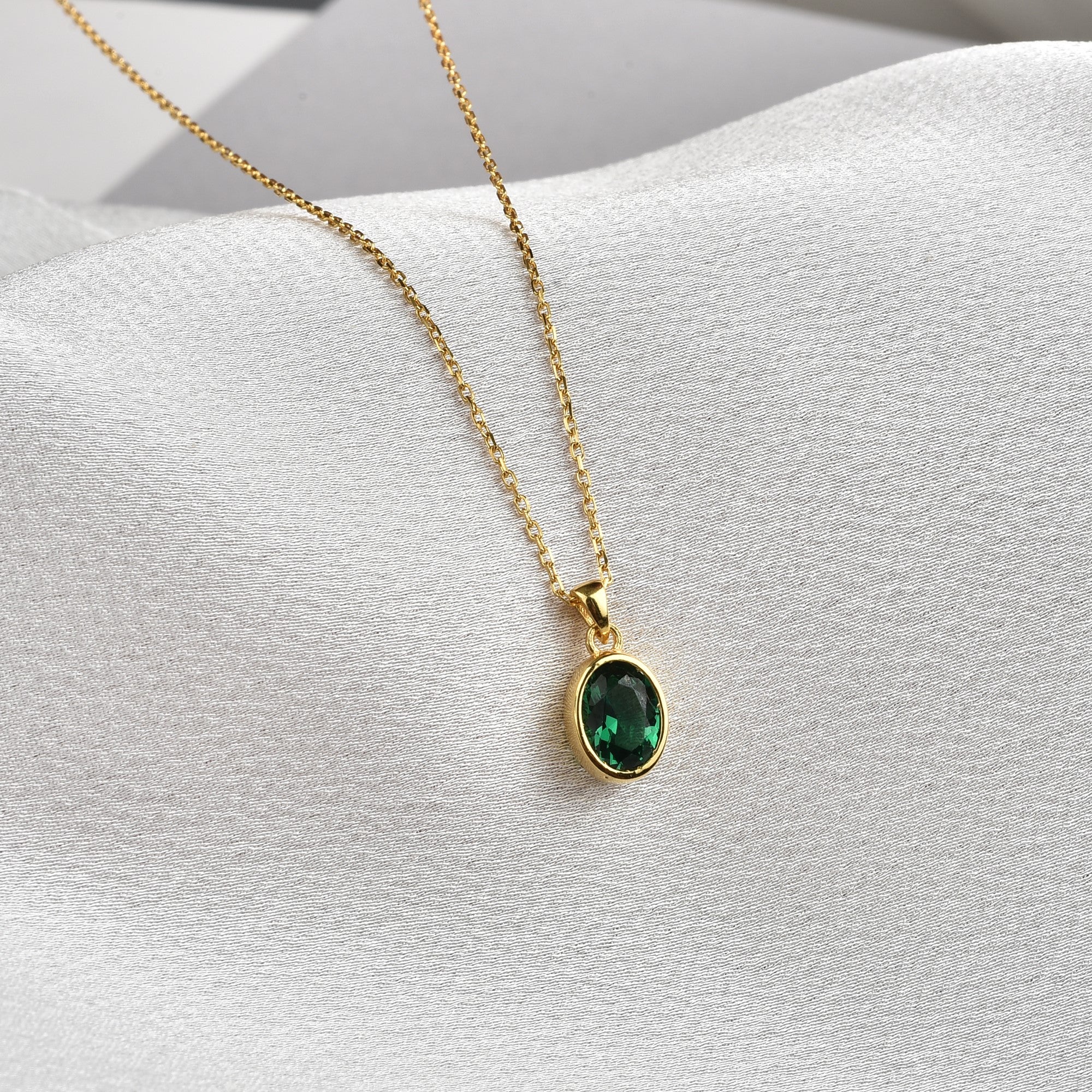 Oval Emerald Bezel Necklace 14K Solid Gold, May Birthstone Charm Pendant Queen Jewelry Necklace